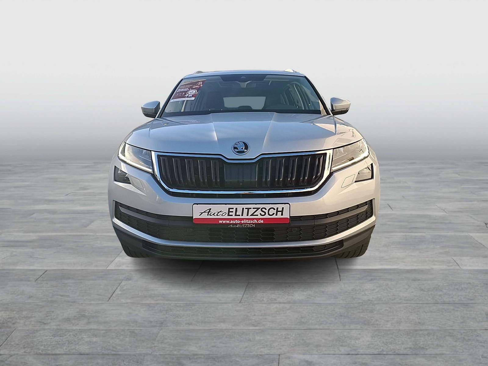 Fahrzeugabbildung SKODA Kodiaq TSI Style 4x4 LED AHK ACC Navi Pano RFK SHZ
