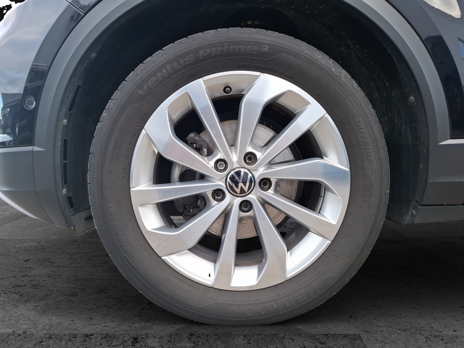 Fahrzeugabbildung Volkswagen T-Roc TSI Style DSG LED Navi AID ACC Park-Assist SH