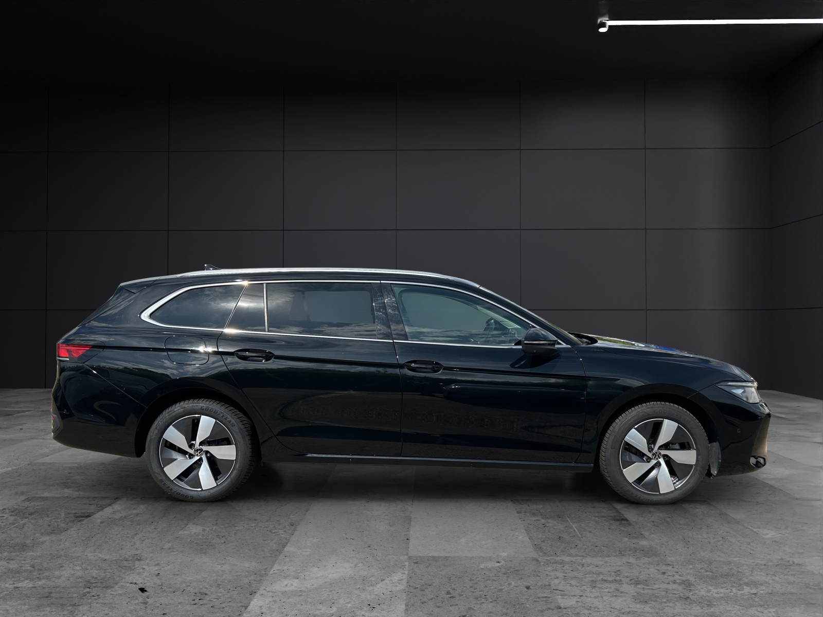Fahrzeugabbildung Volkswagen Passat Variant Business TDI DSG LED ACC AHK SHZ Massage AreaView Navi