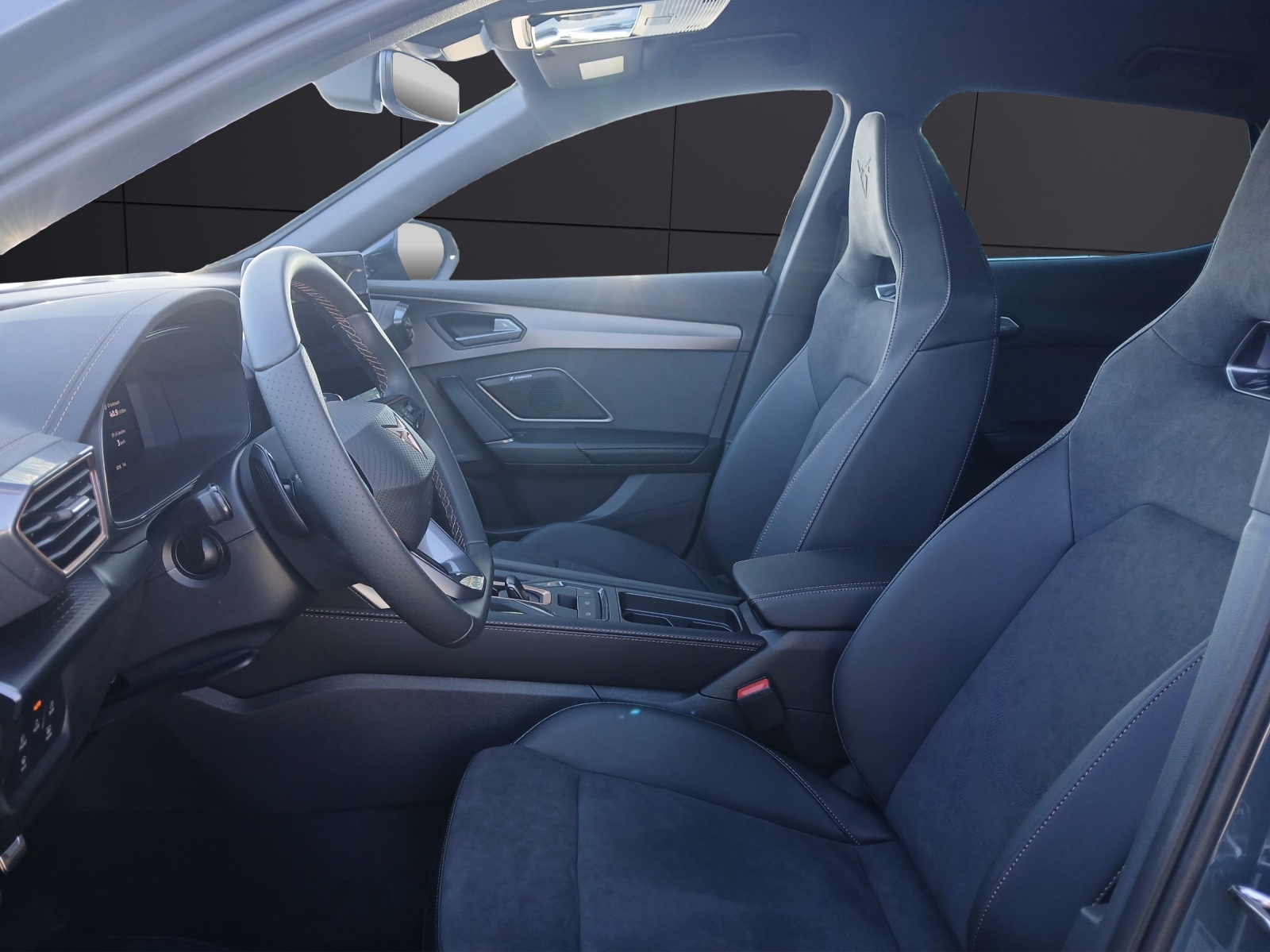 Fahrzeugabbildung CUPRA Formentor VZ 2.0 TSI 4Drive AHK Matrix Sennh.