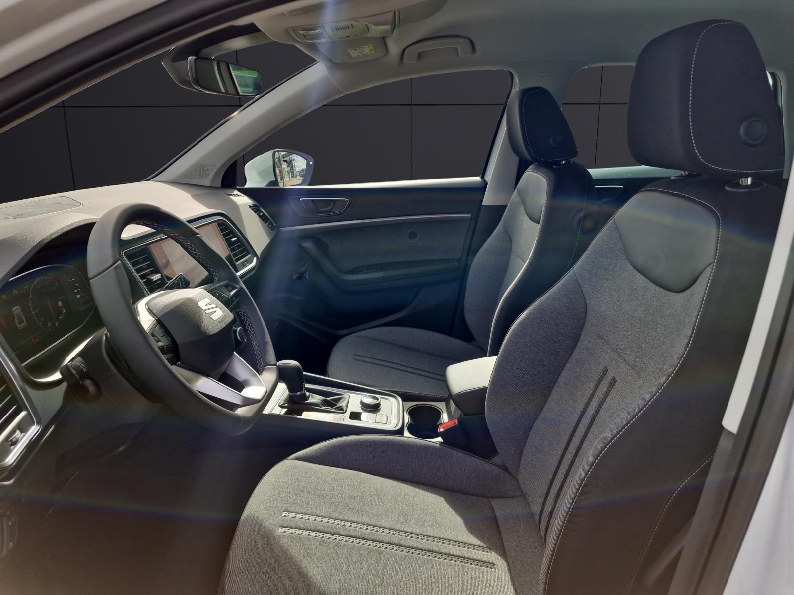 Fahrzeugabbildung SEAT Ateca Style Edition 1.5 TSI DSG ACC LED KAMERA