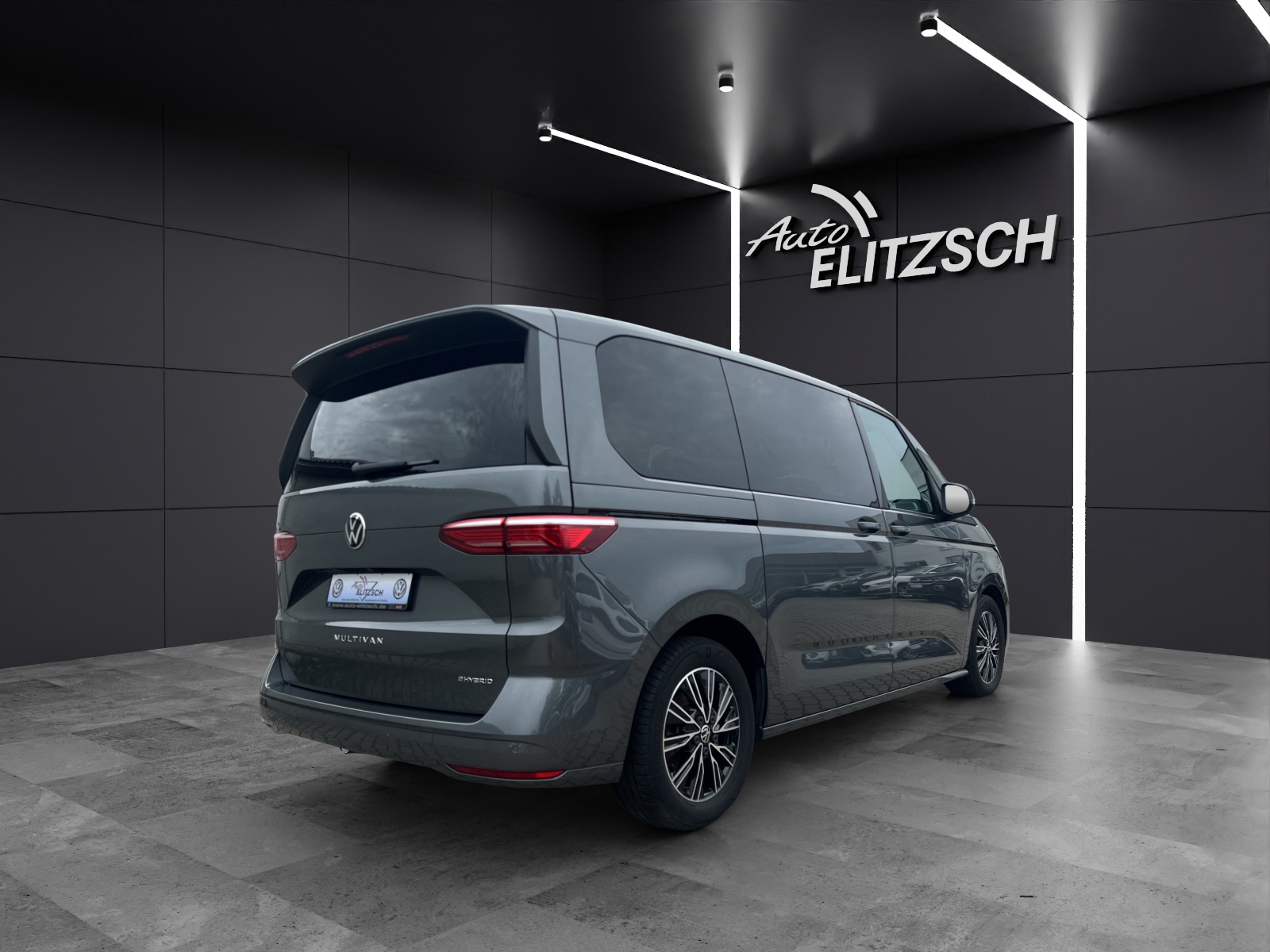 Fahrzeugabbildung Volkswagen T7 Multivan eHybrid Life Standhzg. LED AHK Navi AID ACC RFK SH