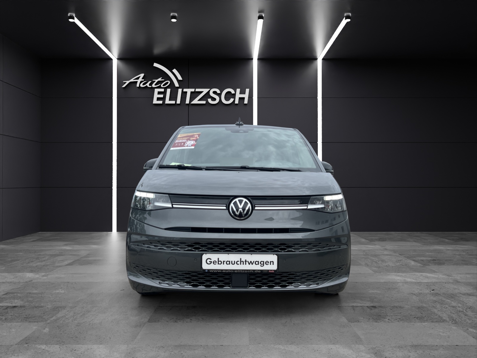 Fahrzeugabbildung Volkswagen T7 Multivan eHybrid Life Standhzg. LED AHK Navi AID ACC RFK SH