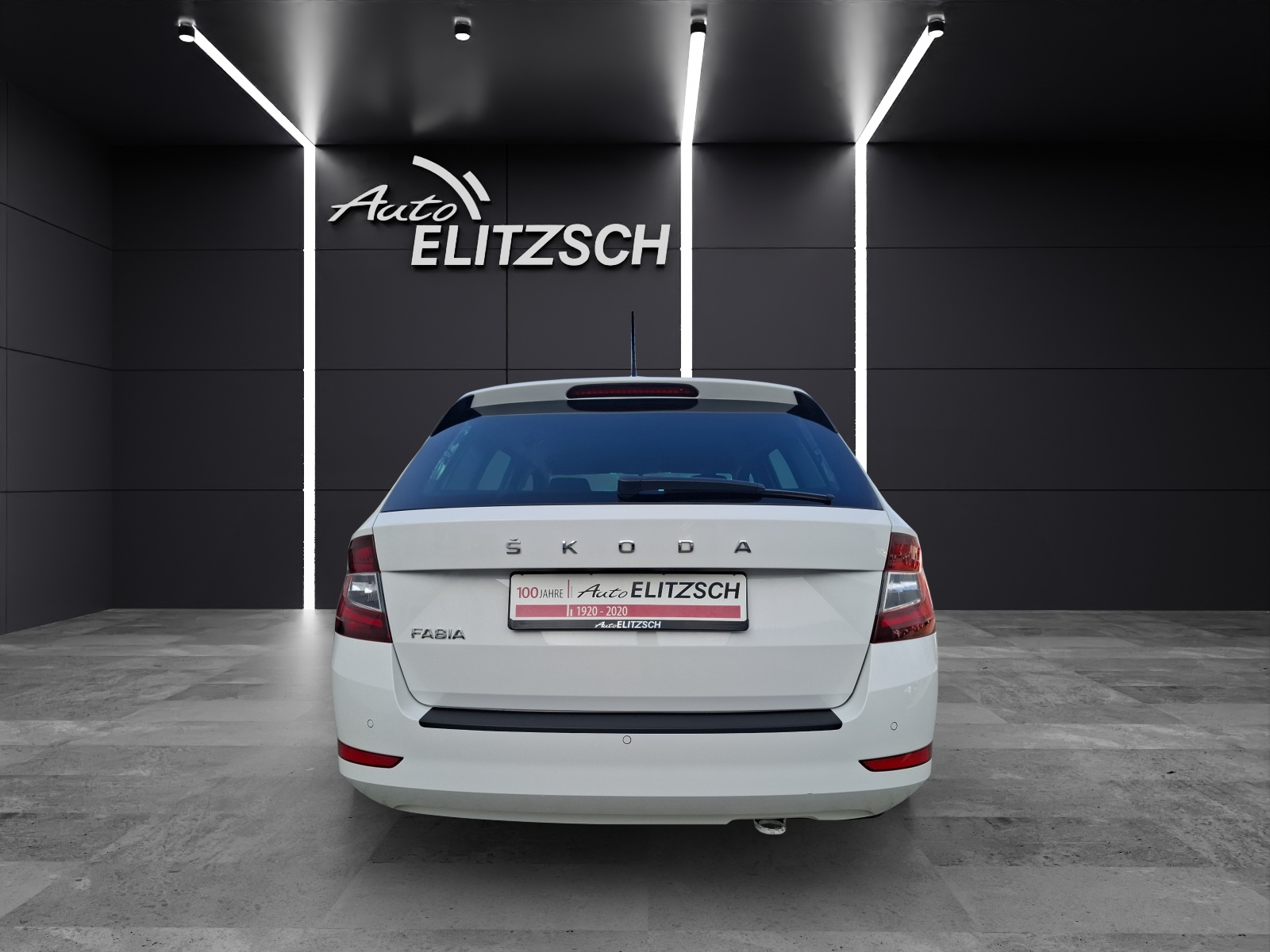 Fahrzeugabbildung SKODA Fabia Combi TSI Ambition LED Navi ACC PDC SH LM