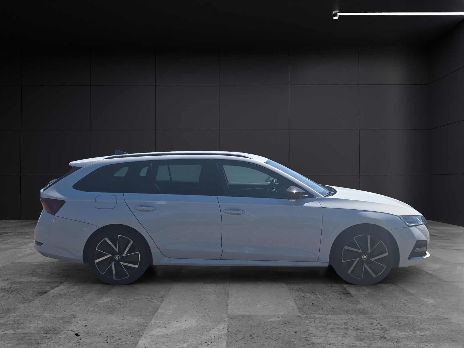 Fahrzeugabbildung SKODA Octavia Combi Style 1.5 TSI Matrix Navi AHK ACC SHZ