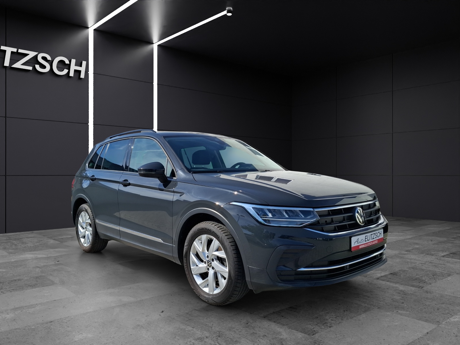 Fahrzeugabbildung Volkswagen Tiguan TSI Life LED CarPlay ACC PDC SH 18