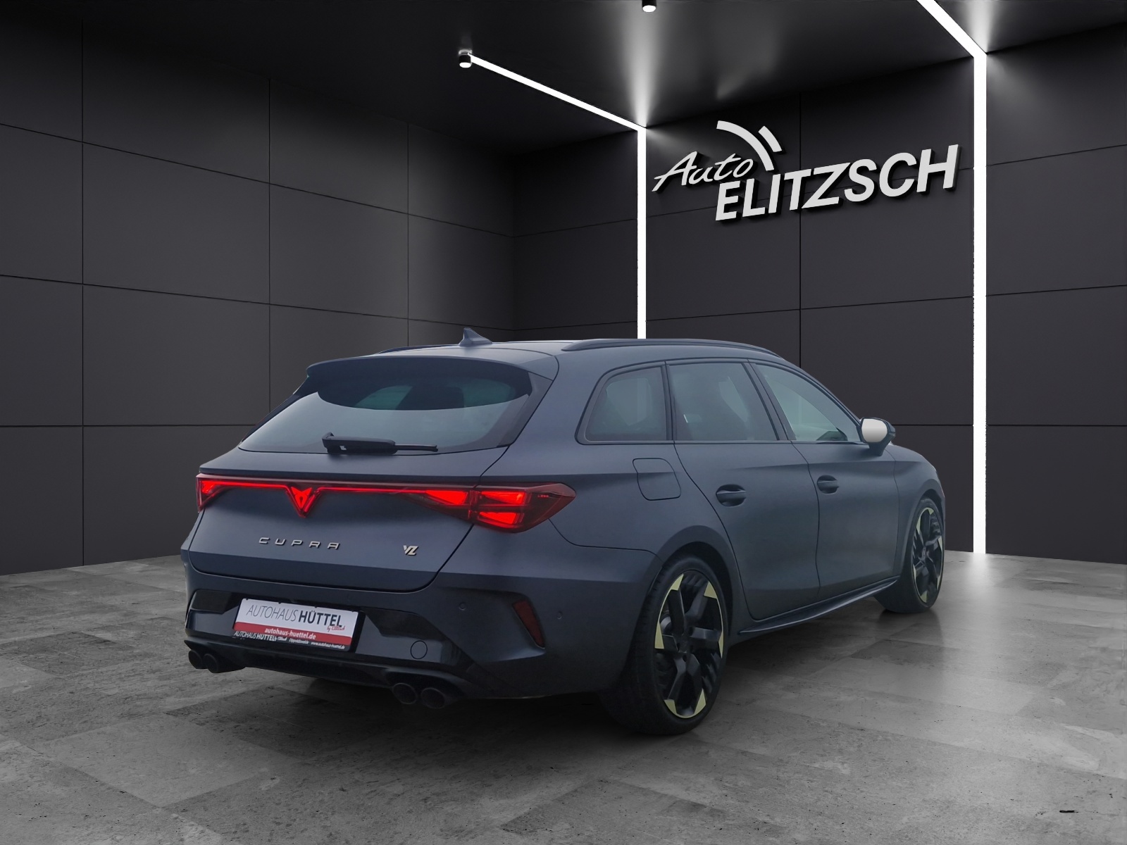 Fahrzeugabbildung CUPRA Leon Sportstourer 2.0 TSI 4Drive VZ AHZ Matrix Panoramadach