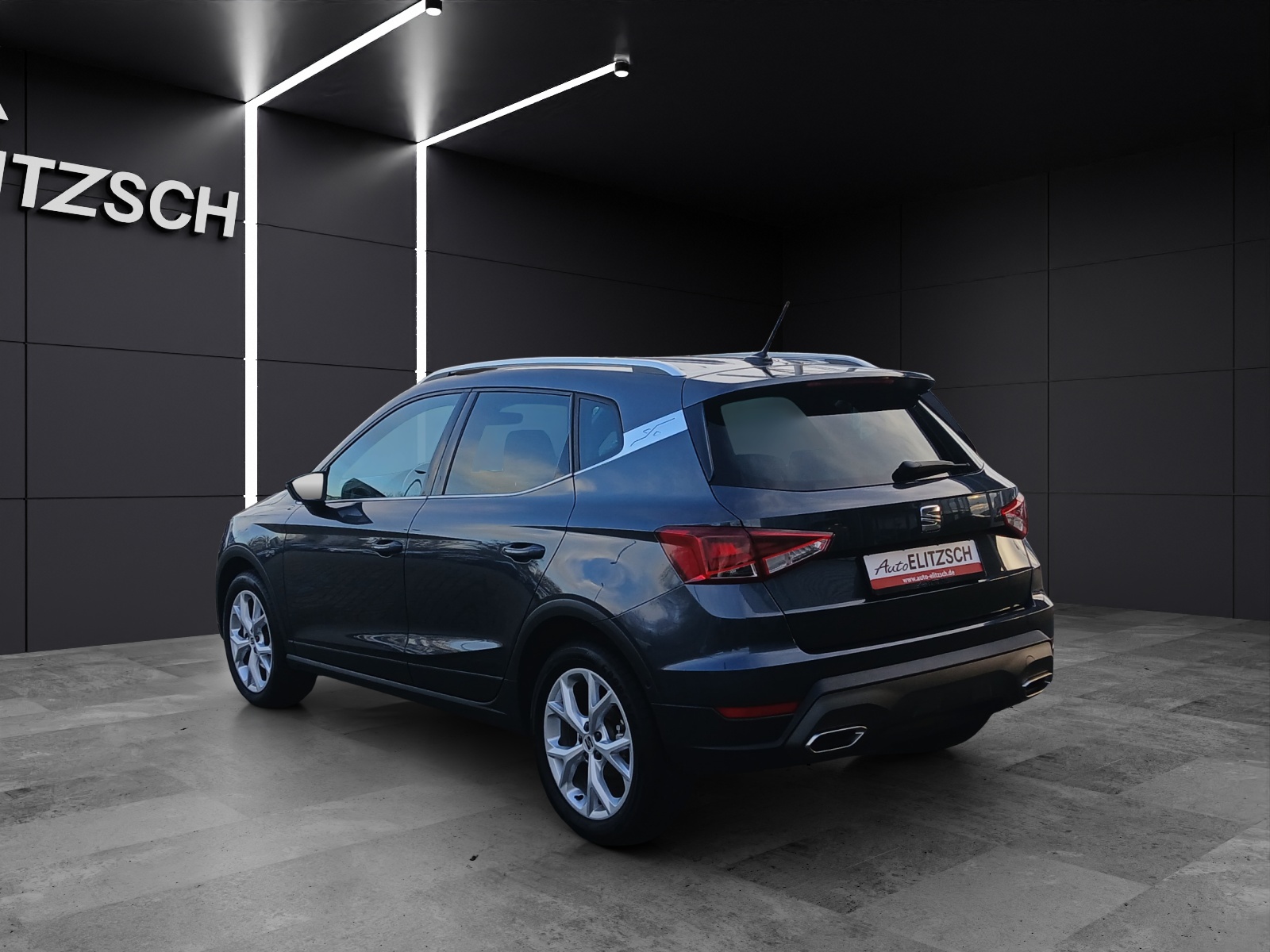 Fahrzeugabbildung SEAT Arona TSI FR-Line DSG LED Navi AID ACC RFK SH LM