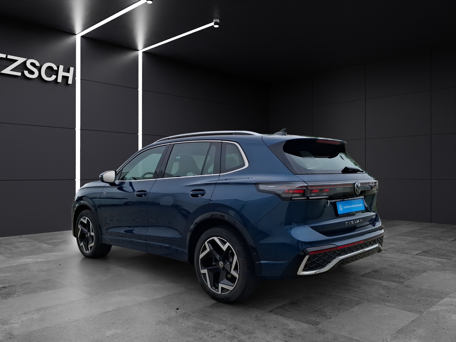 Fahrzeugabbildung Volkswagen Tiguan eTSI R-Line DSG Standhzg. Matrix AHK Navi AID HUD ACC RFK SH