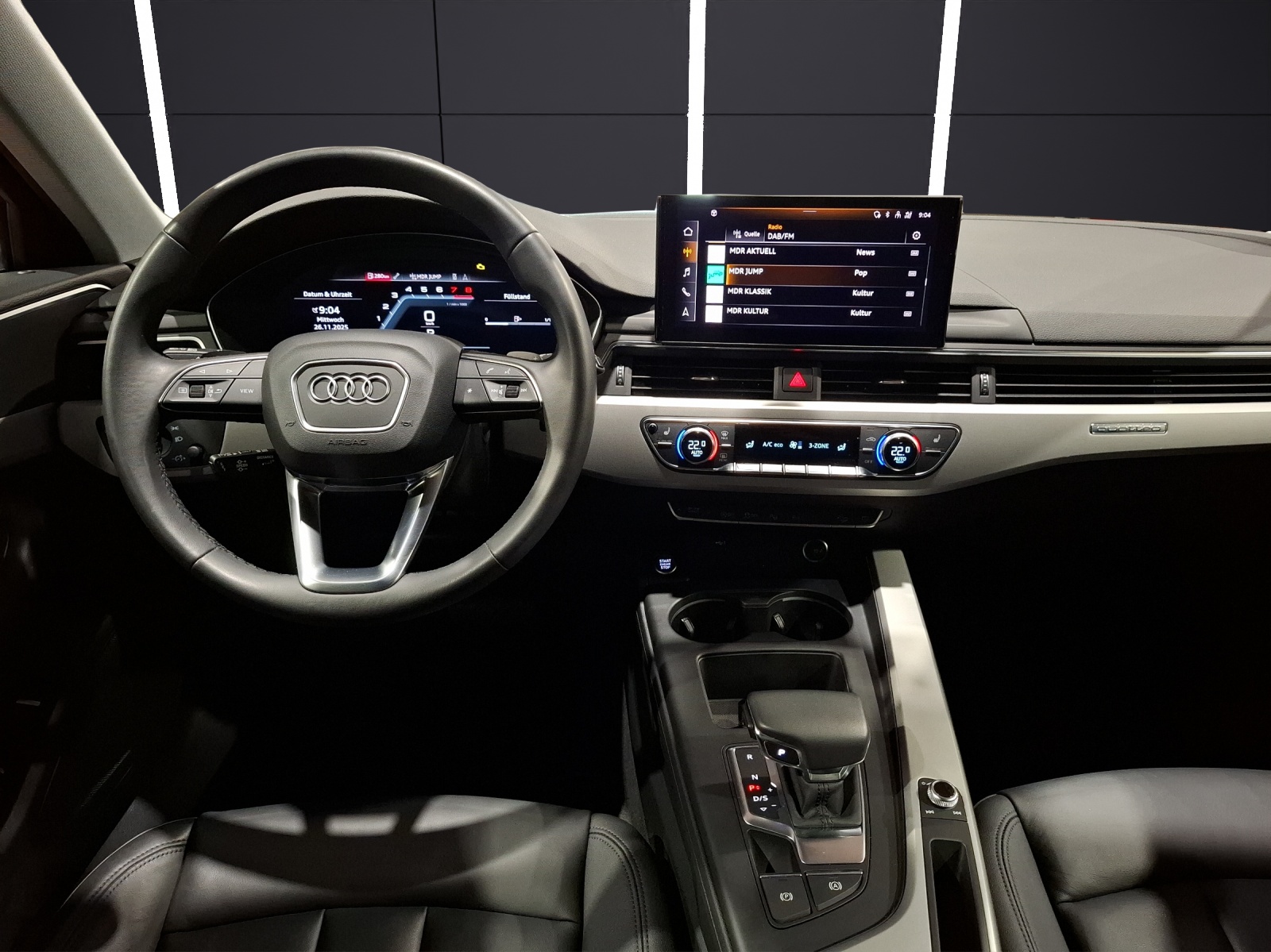 Fahrzeugabbildung Audi A4 Allroad 45 TFSI quattro S-tronic Standhzg LED AHK Navi AVC ACC Leder SH