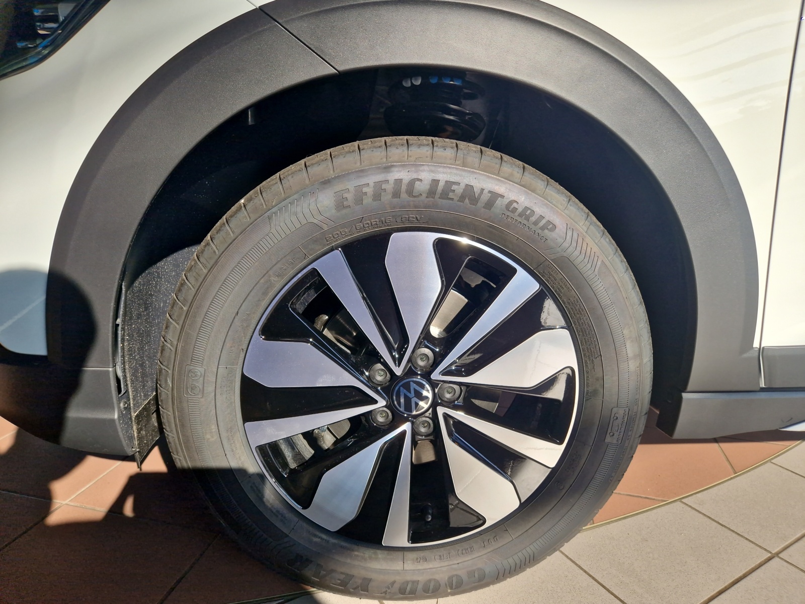 Fahrzeugabbildung Volkswagen Taigo 1.5 Goal IQ-LED NAVI KESSY RearView