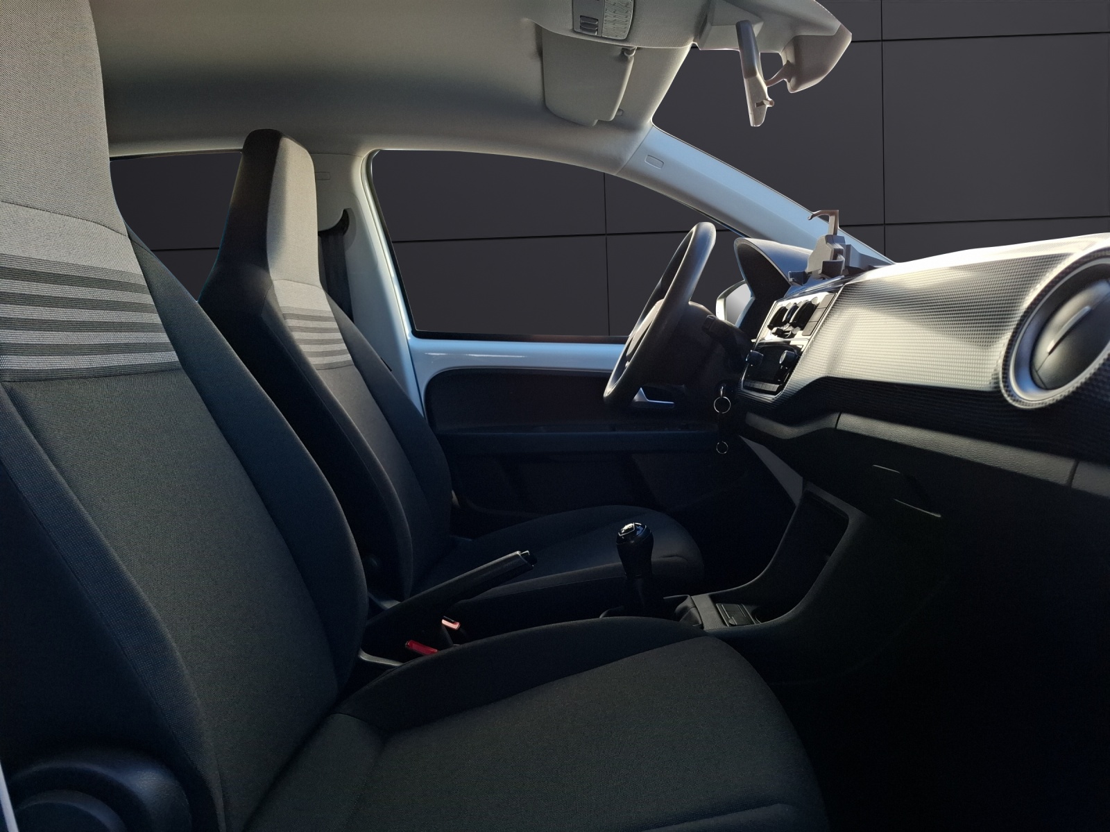 Fahrzeugabbildung Volkswagen up! Klima DAB SH