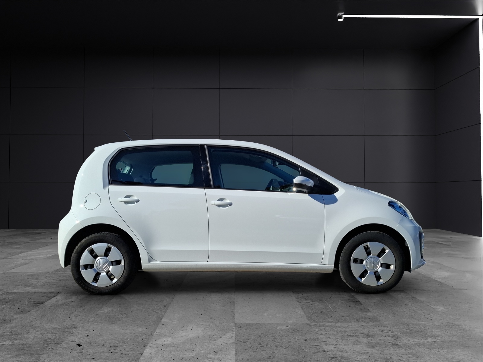 Fahrzeugabbildung Volkswagen up! Klima DAB SH