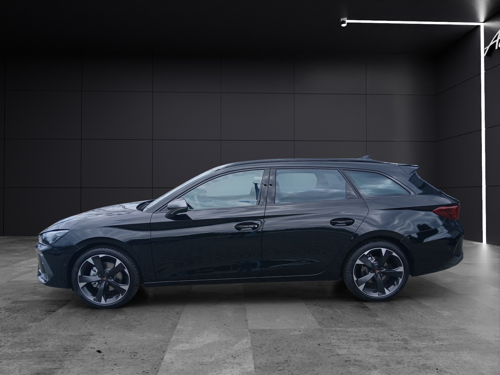 Fahrzeugabbildung CUPRA Leon Sportstourer 1.5 eTSI AHK Matrix