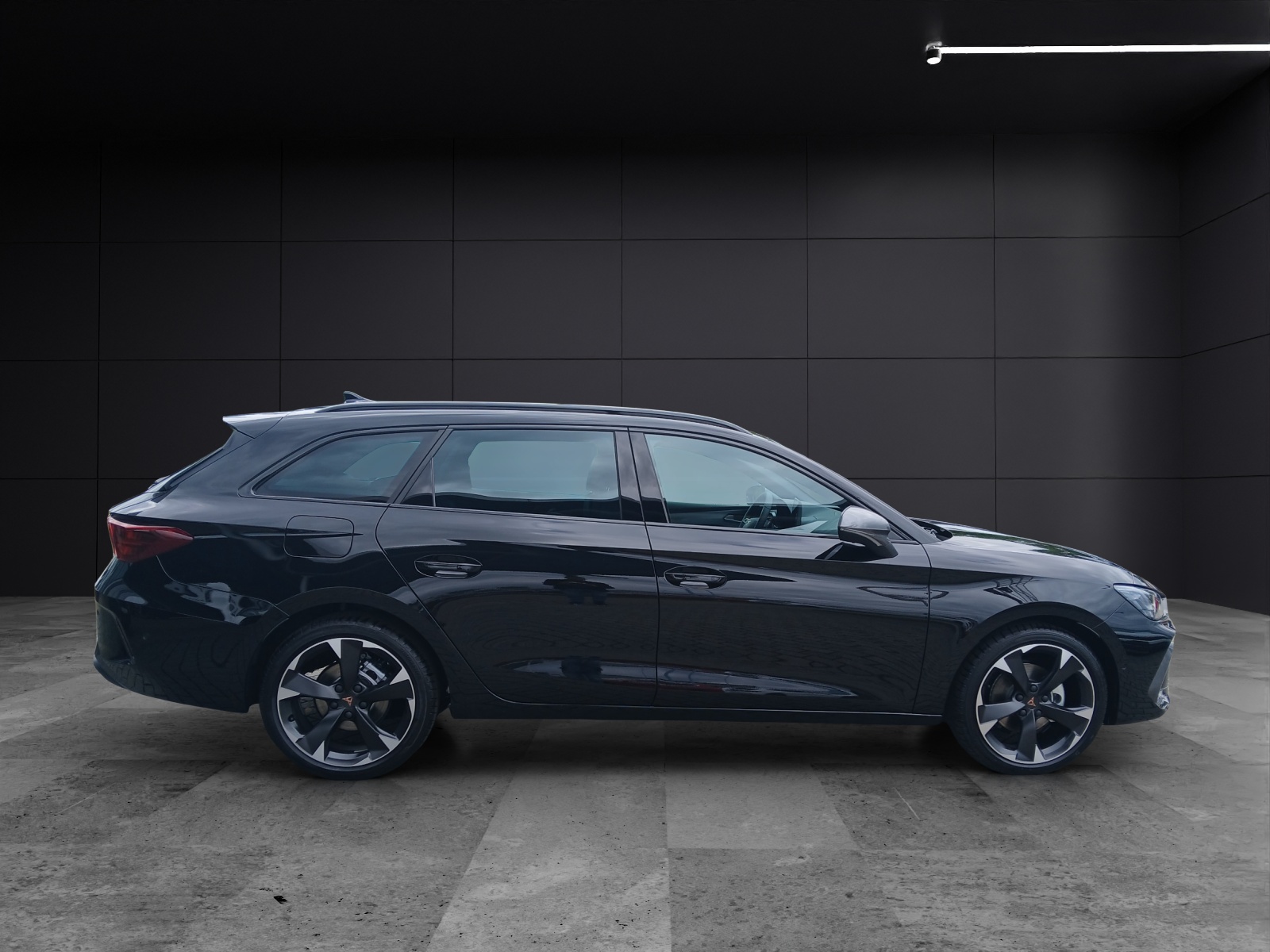 Fahrzeugabbildung CUPRA Leon Sportstourer 1.5 eTSI AHK Matrix