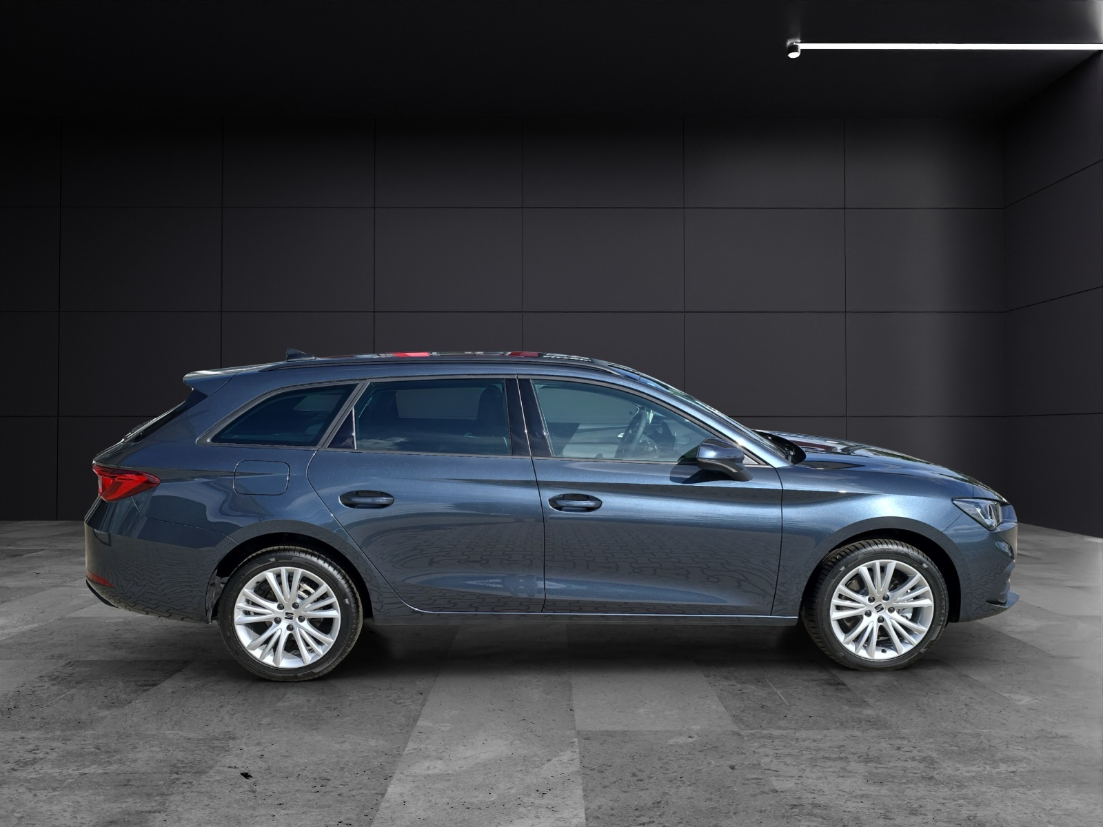 Fahrzeugabbildung SEAT Leon Sportstourer Style 2.0 TDI DSG KLIMA LED