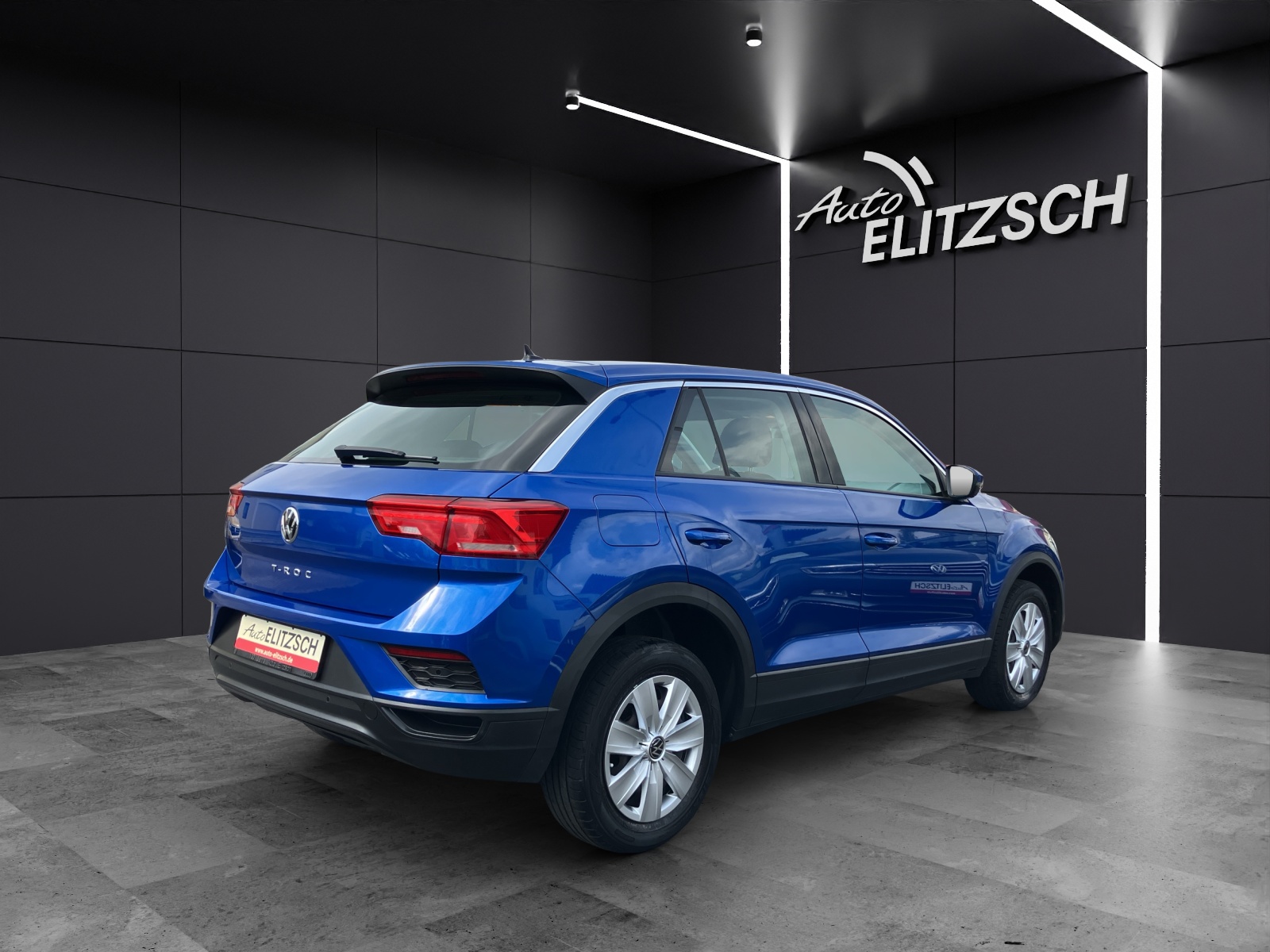 Fahrzeugabbildung Volkswagen T-Roc TSI AHK Climatic ACC PDC SH LM