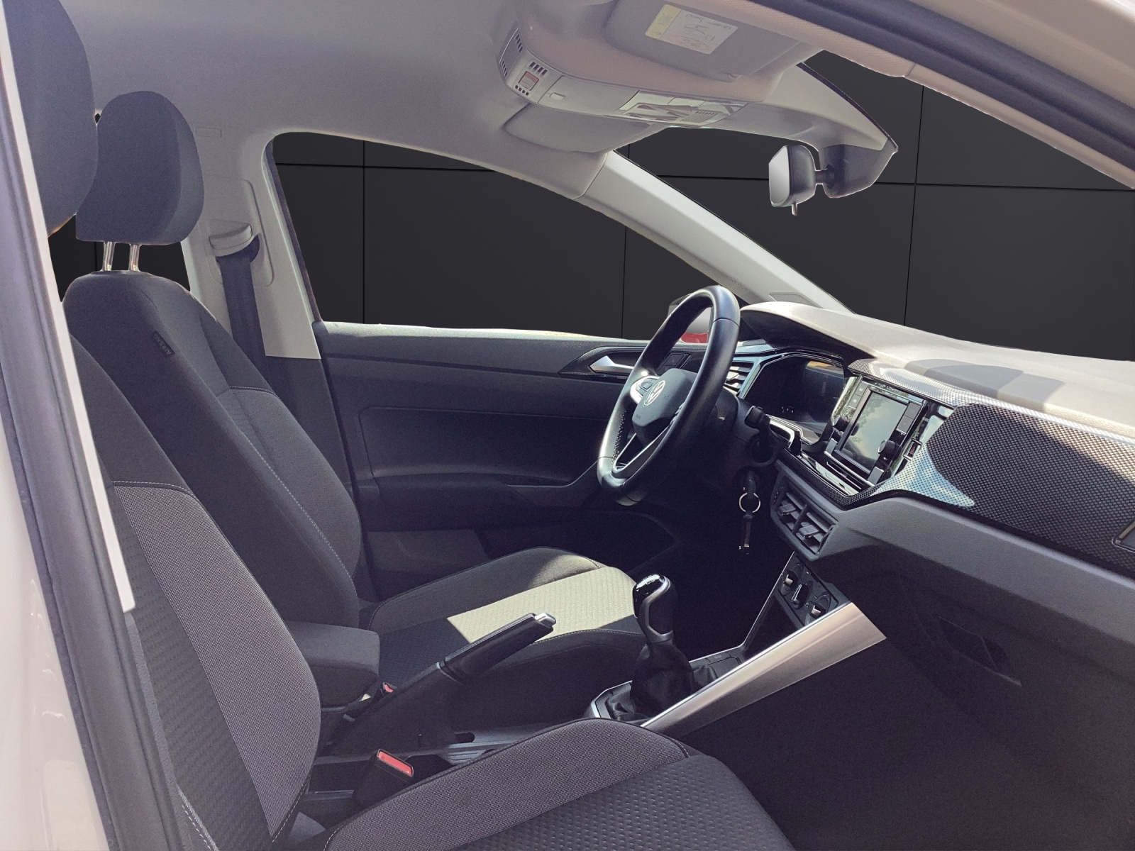 Fahrzeugabbildung Volkswagen Polo TSI Life LED CarPlay AID Klima GRA PDC