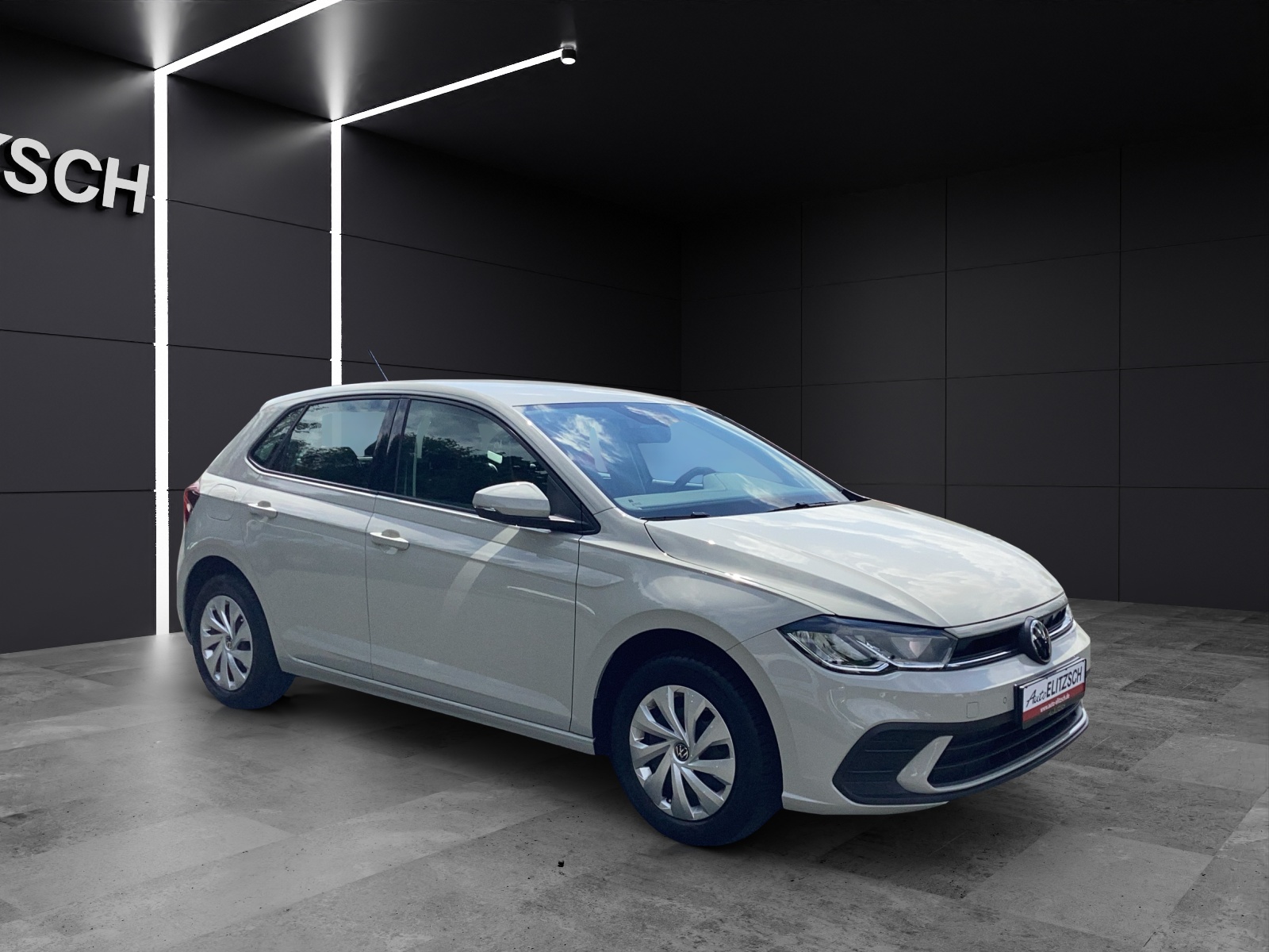 Fahrzeugabbildung Volkswagen Polo TSI Life LED CarPlay AID Klima GRA PDC