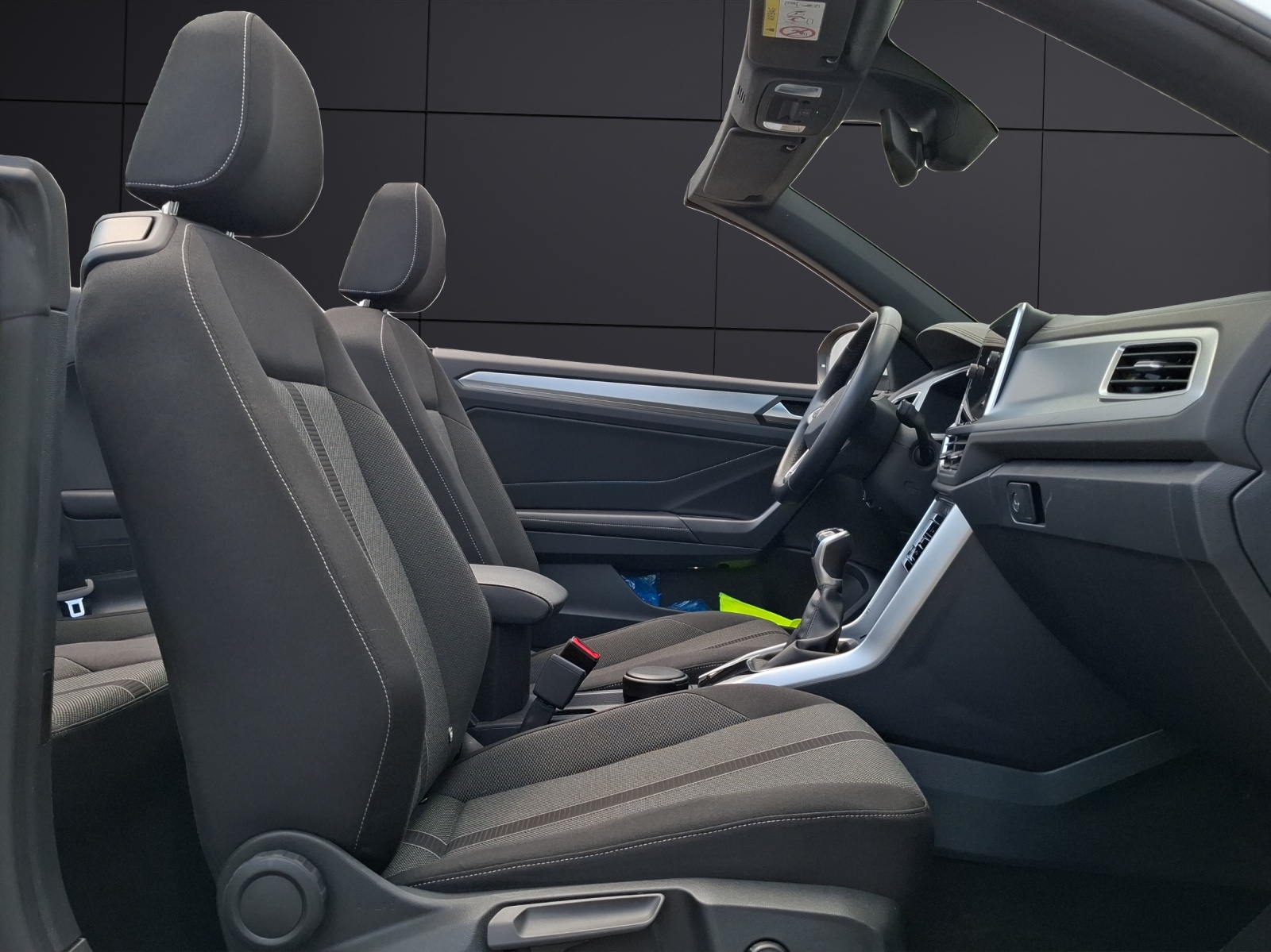 Fahrzeugabbildung Volkswagen T-Roc Cabriolet TSI Style LEDplus Navi AID ACC RFK SH 18