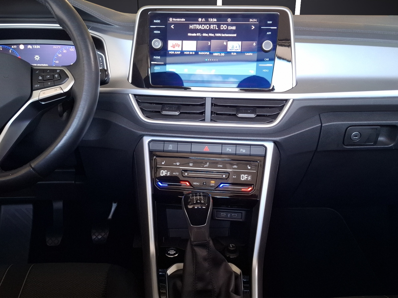 Fahrzeugabbildung Volkswagen T-Roc Cabriolet TSI Style LEDplus Navi AID ACC RFK SH 18