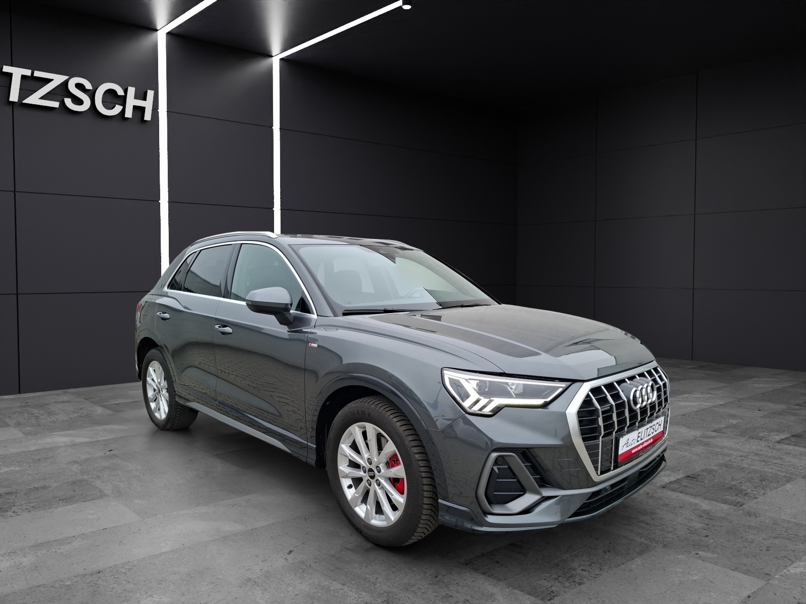 Fahrzeugabbildung Audi Q3 40 TFSI S-line quattro S-tronic LED AHK Navi AVC ACC PDC SH 18