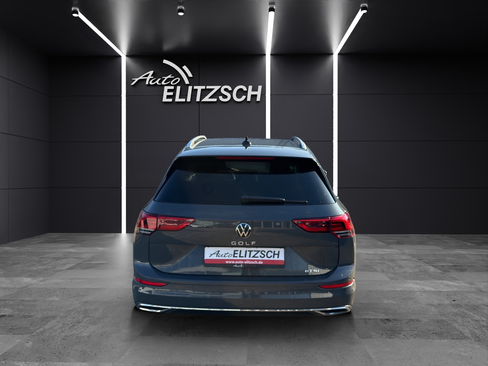Fahrzeugabbildung Volkswagen Golf VIII Variant eTSI Active DSG LED ACC SH Navi RearView AppConnect