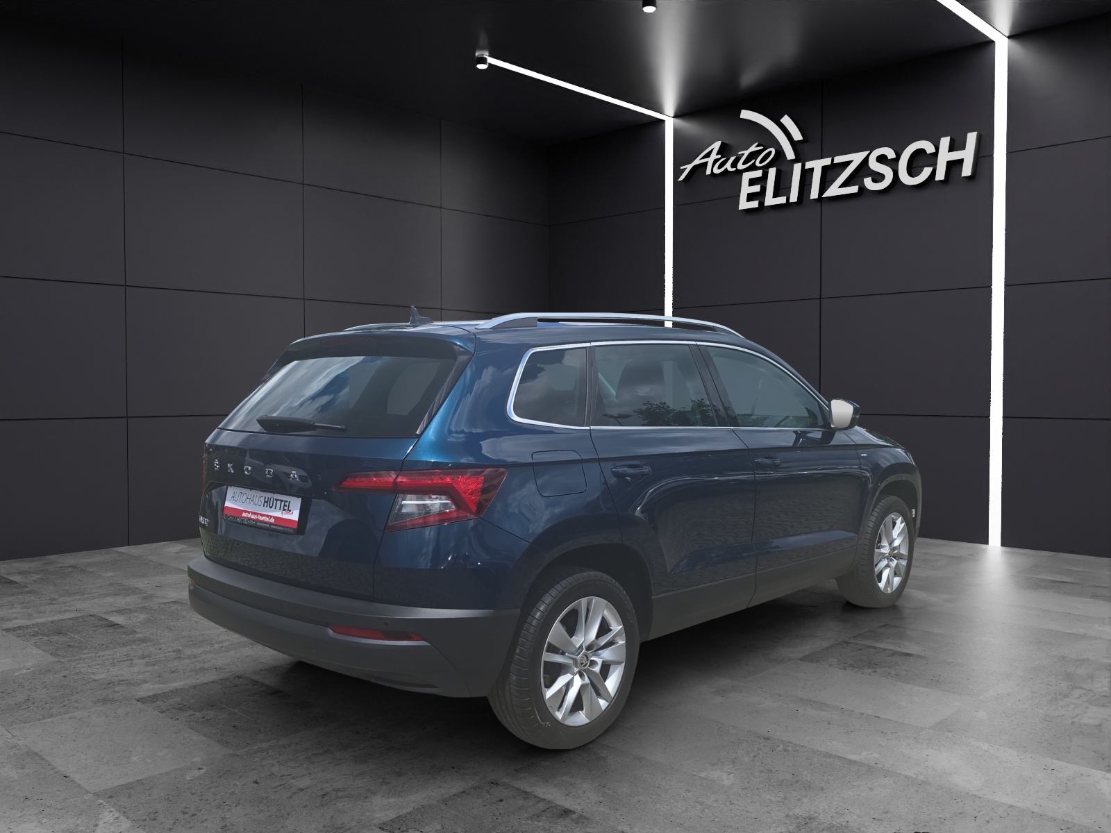 Fahrzeugabbildung SKODA Karoq Clever LED Navi AHK RFK VC SHZ