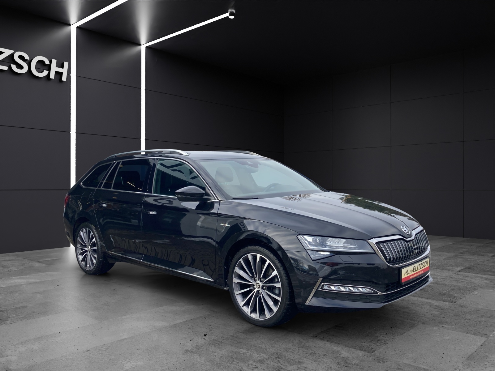 Fahrzeugabbildung SKODA Superb Combi L&K iV