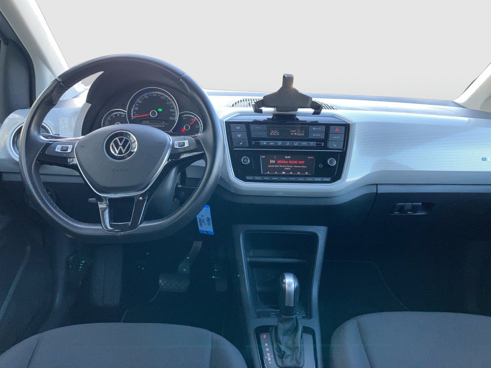 Fahrzeugabbildung Volkswagen e-up! Style Plus RFK SH