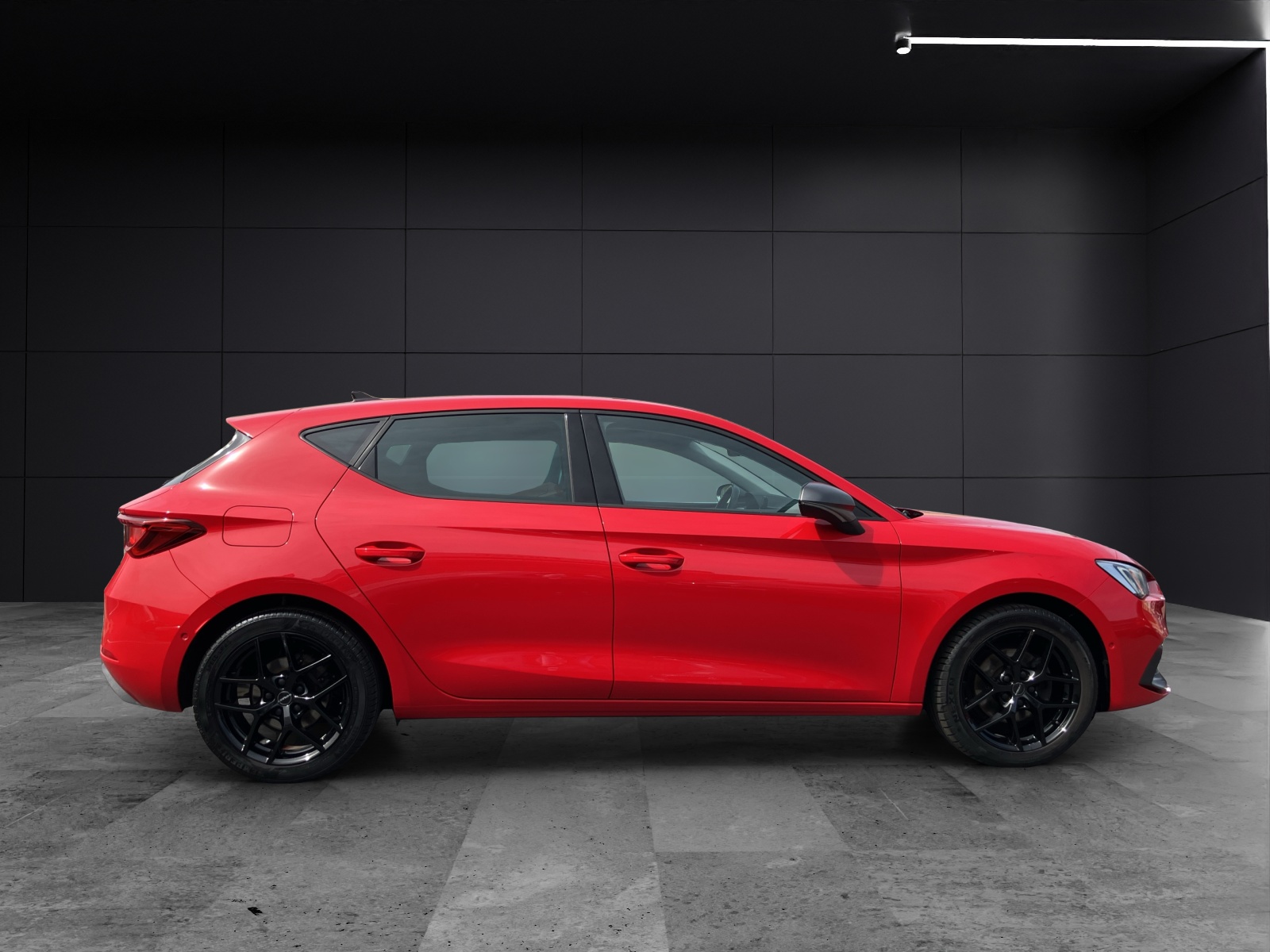Fahrzeugabbildung SEAT Leon TSI FR LED Navi AHK -Fahrschule-