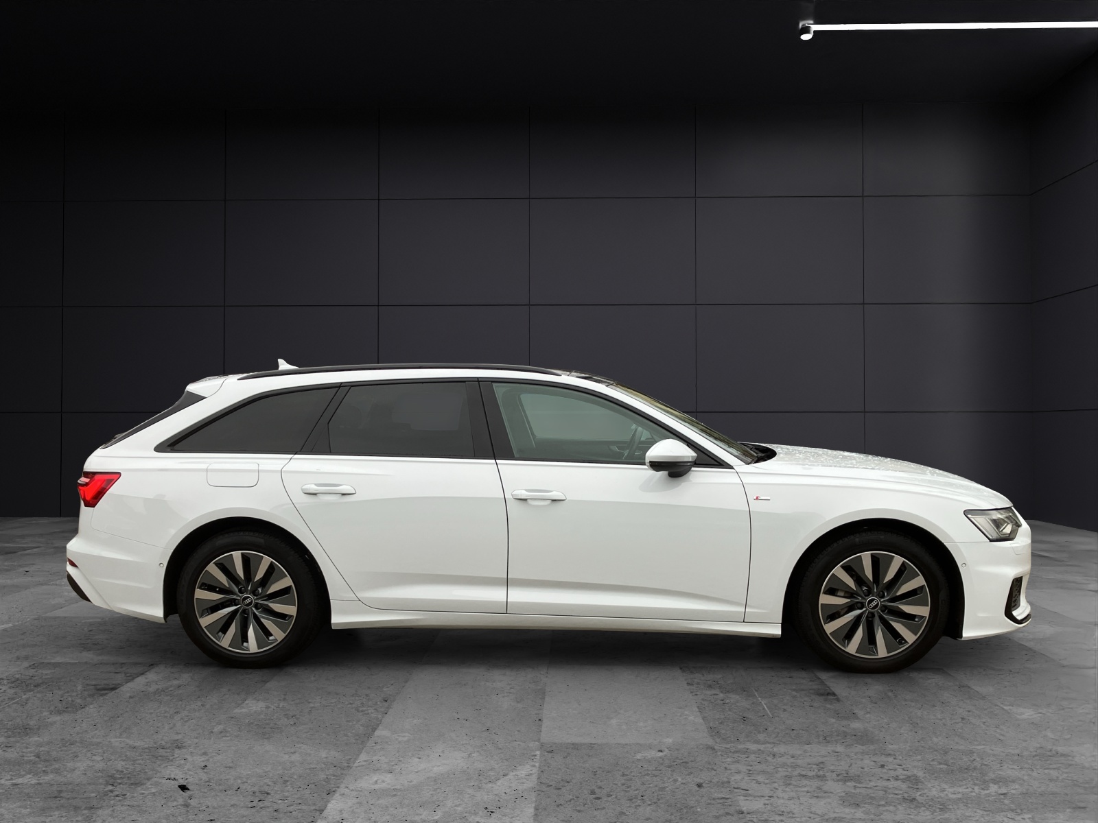 Fahrzeugabbildung Audi A6 Avant 40 TDI quattro sport