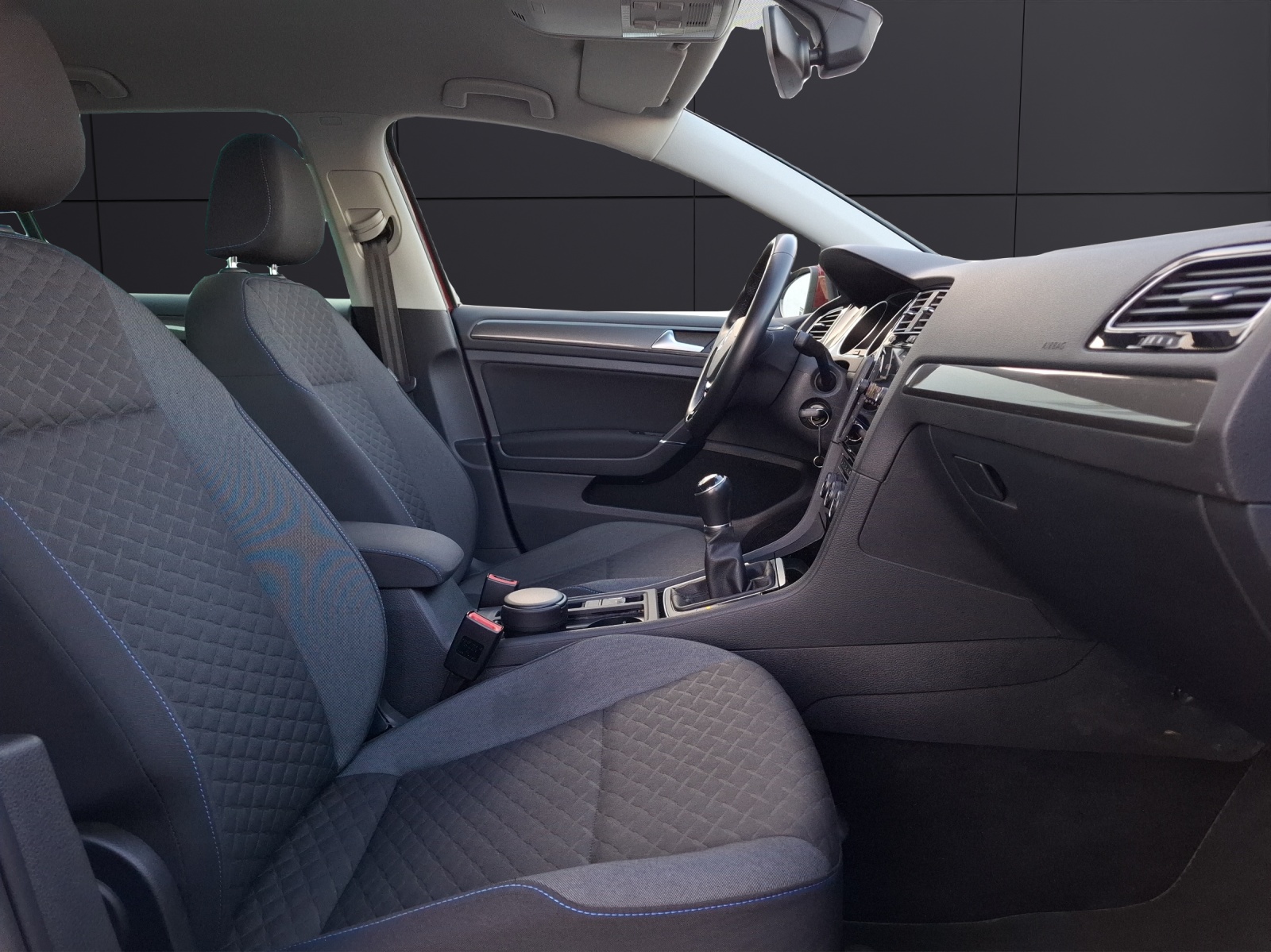 Fahrzeugabbildung Volkswagen Golf VII Variant TSI Join Navi Climatronic RFK SH