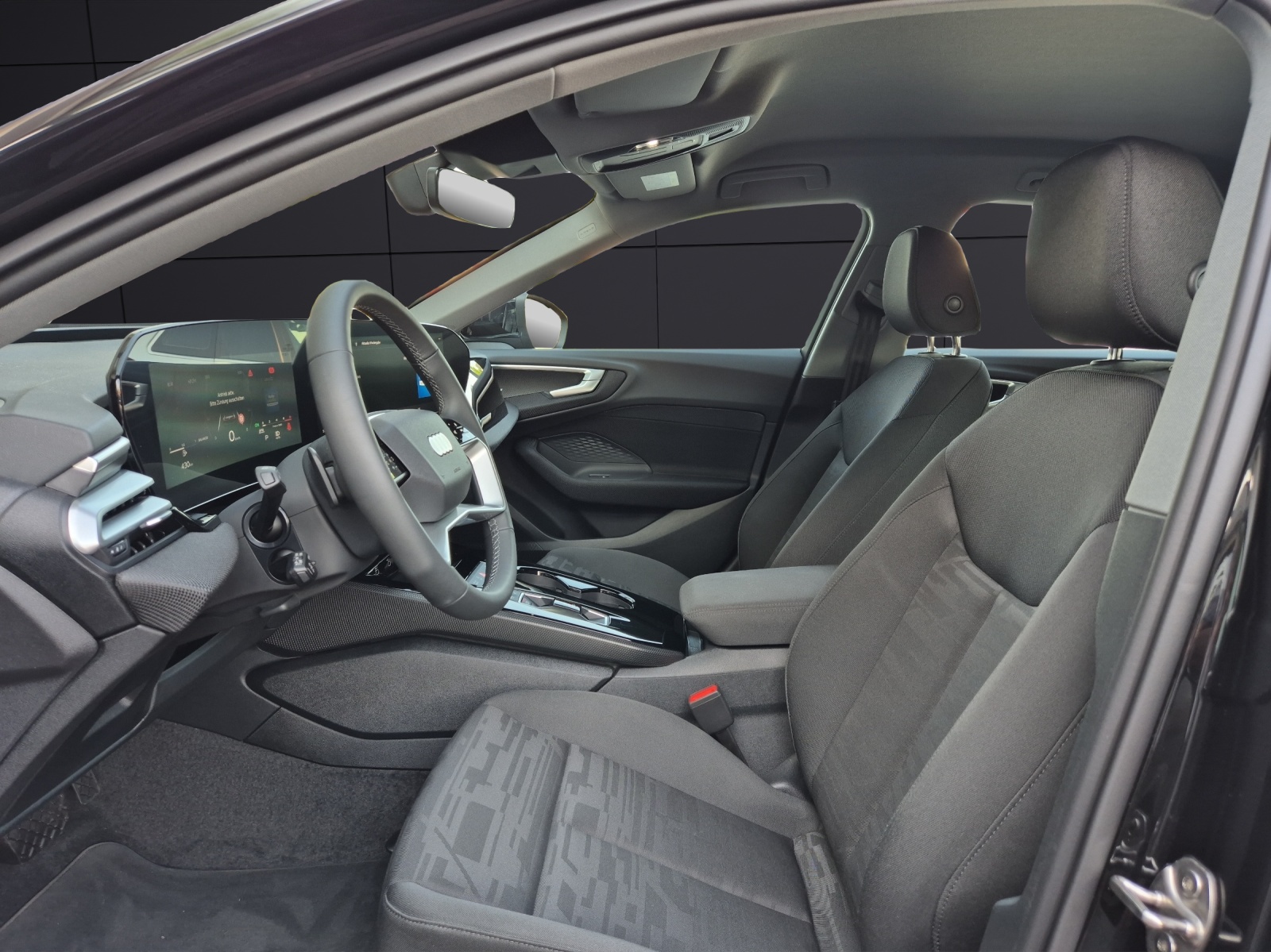 Fahrzeugabbildung Audi A5 TFSI S-tronic Matrix Navi AVC ACC RFK SH
