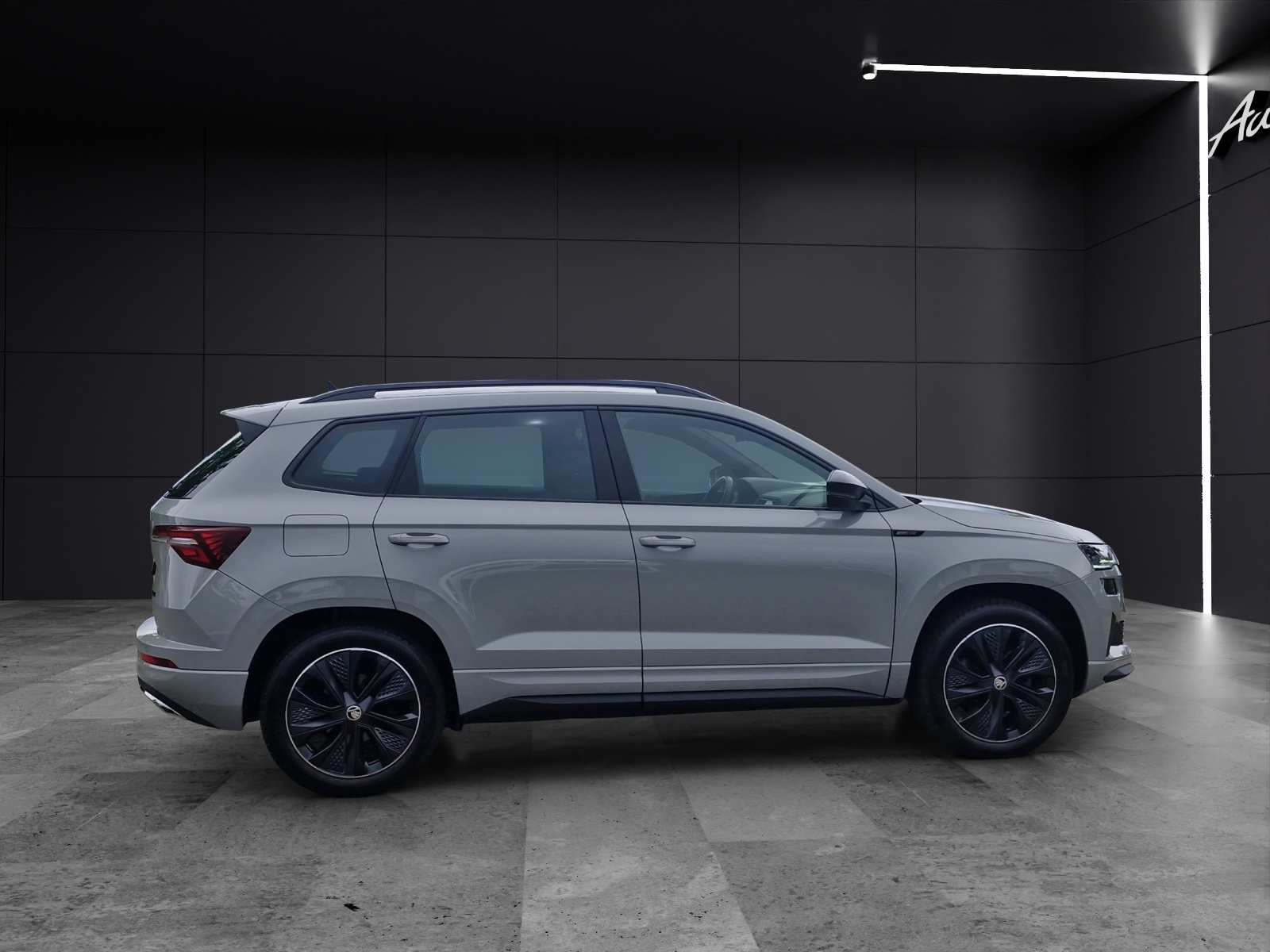 Fahrzeugabbildung SKODA Karoq Sportline 4x4 MATRIX AHZ VC