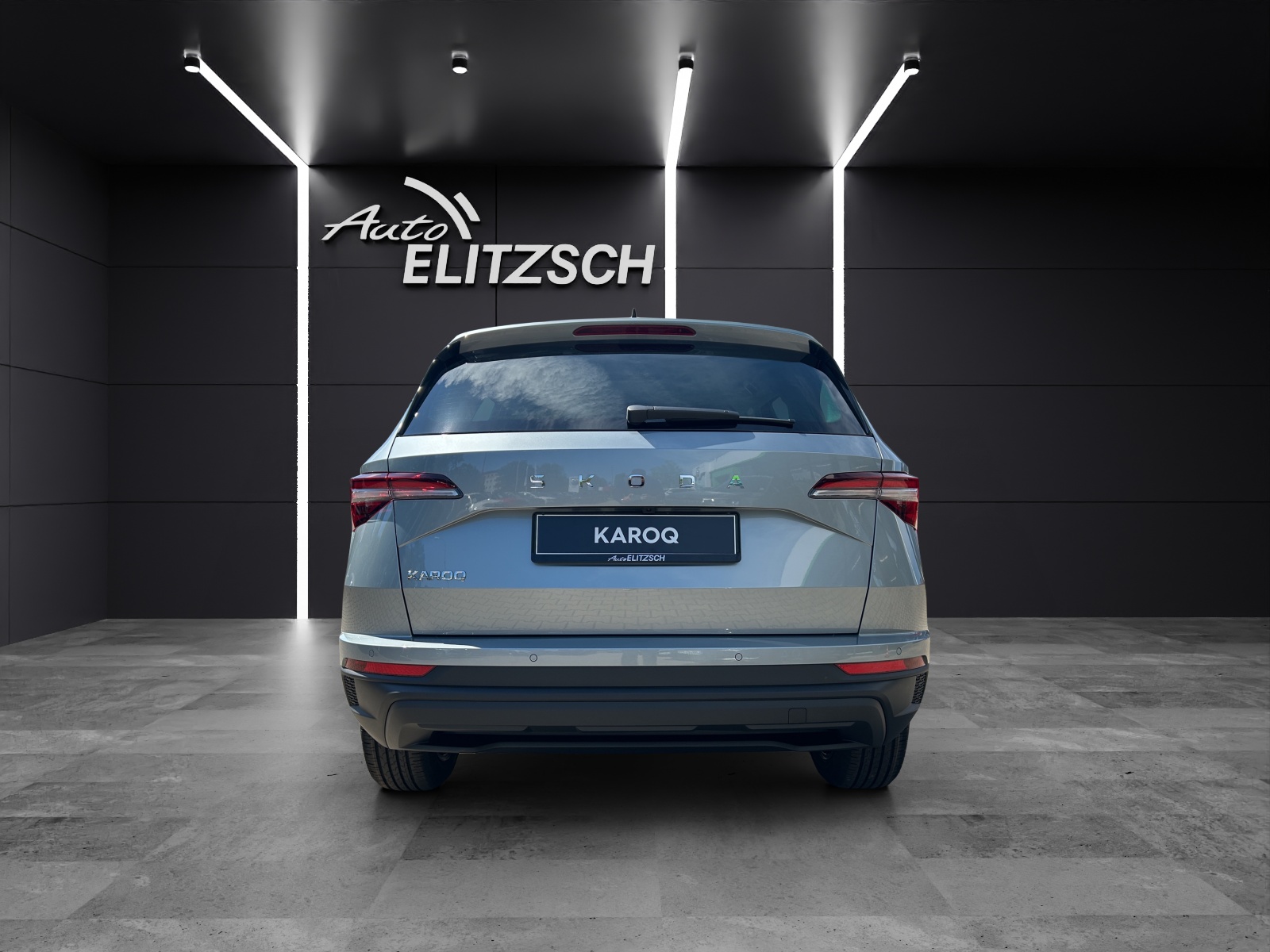 Fahrzeugabbildung SKODA Karoq TSI Balance MATRIX NAVI RFK ACC 3J ASG