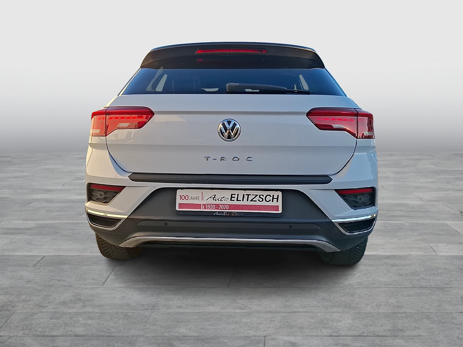 Fahrzeugabbildung Volkswagen T-Roc TSI IQ-Drive LED CarPlay ACC SHZ Park-Assist