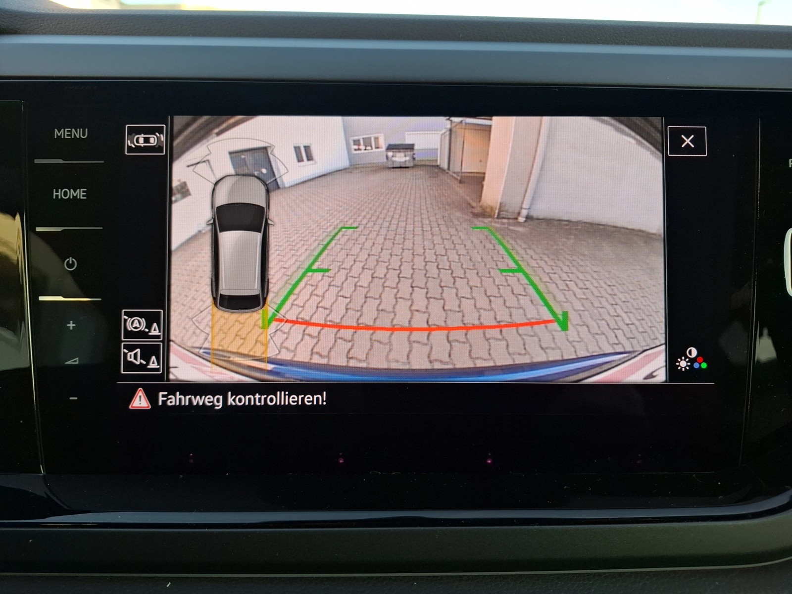 Fahrzeugabbildung Volkswagen Taigo R-Line DSG AHZV Navi-Pro AppConnect ACC
