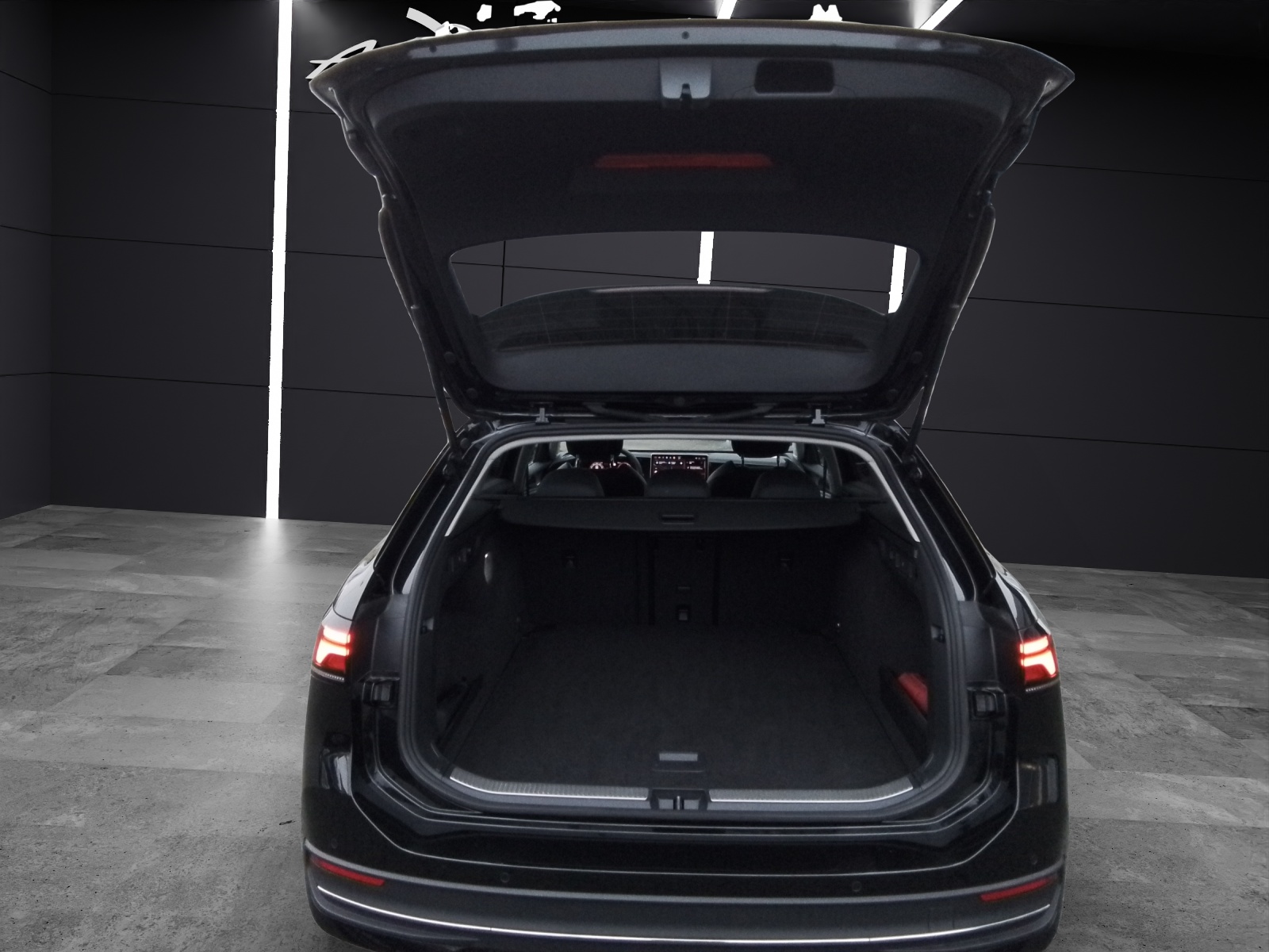 Fahrzeugabbildung Volkswagen Passat eTSI Business DSG LED AHK Navi AID ACC RFK SH LM