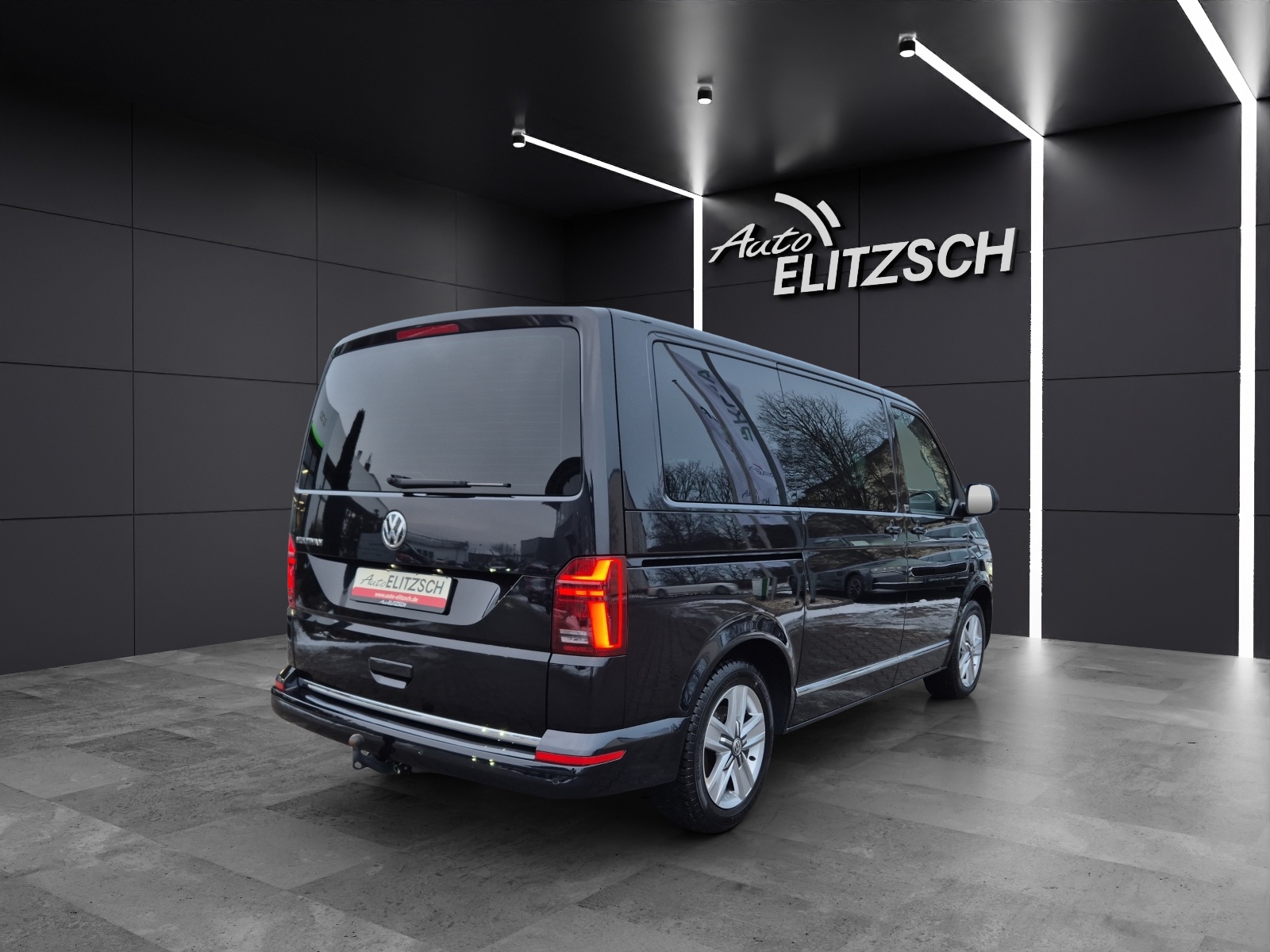 Fahrzeugabbildung Volkswagen T6 Multivan T6.1 TDI Gen-Six DSG Standhzg LED AHK Nabi ACC RFK SH