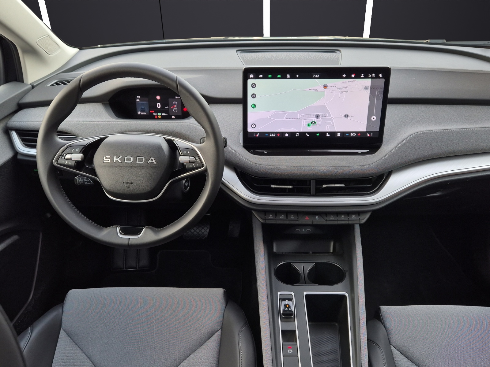 Fahrzeugabbildung SKODA Enyaq Coupé 85 Loft Matrix AHK WäPu Navi Pano ACC RFK SH 20