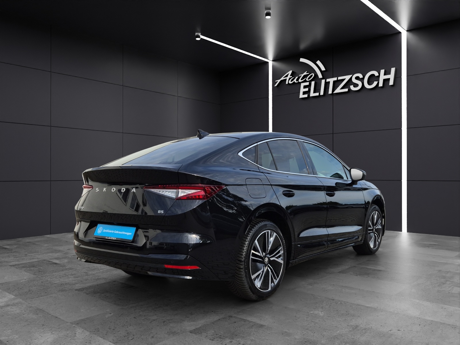 Fahrzeugabbildung SKODA Enyaq Coupé 85 Loft Matrix AHK WäPu Navi Pano ACC RFK SH 20