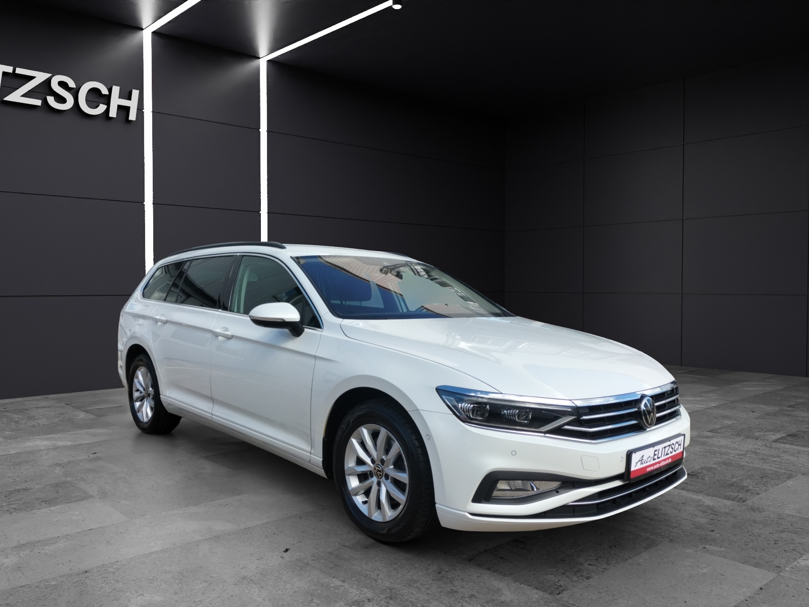 Fahrzeugabbildung Volkswagen Passat Variant TDI Business DSG Matrix AHK Navi AID ACC RFK SH