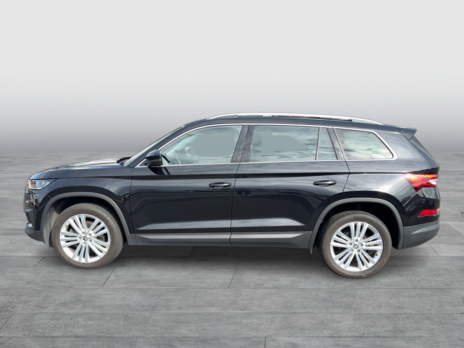 Fahrzeugabbildung SKODA Kodiaq Style 4x4 TDI DSG Matrix Navi GRA AHK VC SH