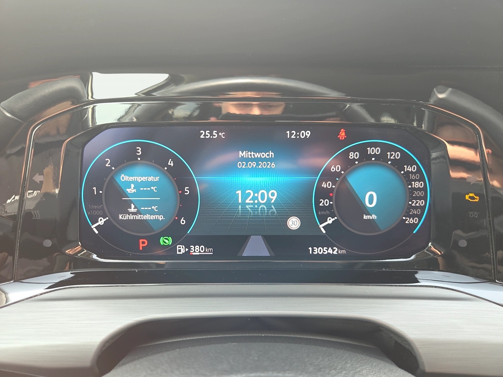 Fahrzeugabbildung Volkswagen Golf VIII Variant TDI Style LED+ DSG Navi ACC PDC