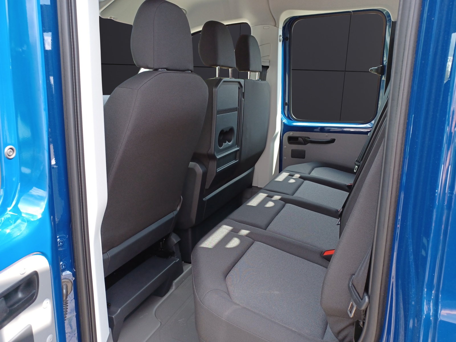 Fahrzeugabbildung Volkswagen Crafter Pritsche 35 DOKA AHK KLIMA LICHT SICHT RADIO