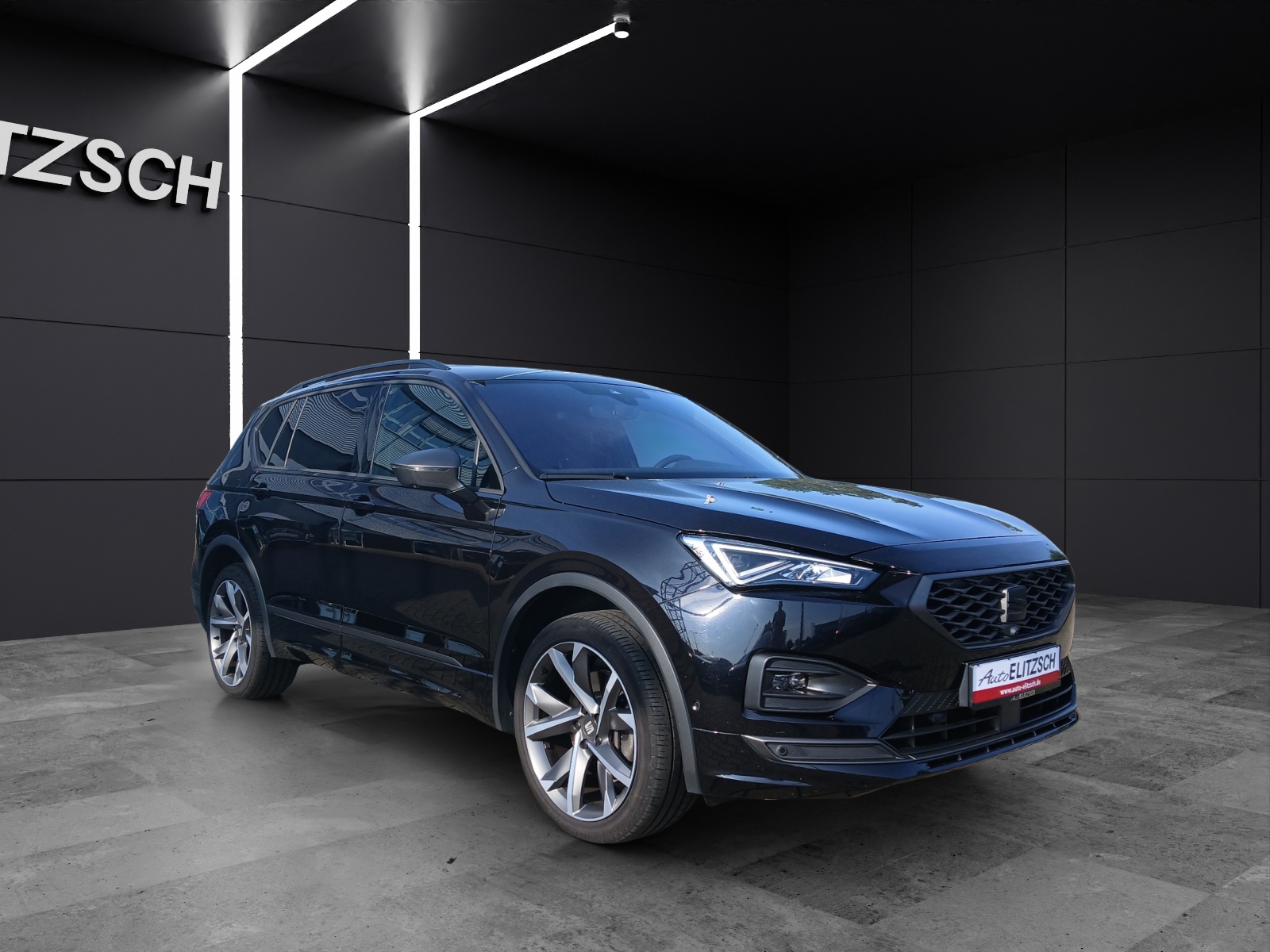Fahrzeugabbildung SEAT Tarraco TDI FR-Line DSG 4Drive LED AHK Navi AID ACC 360° 20