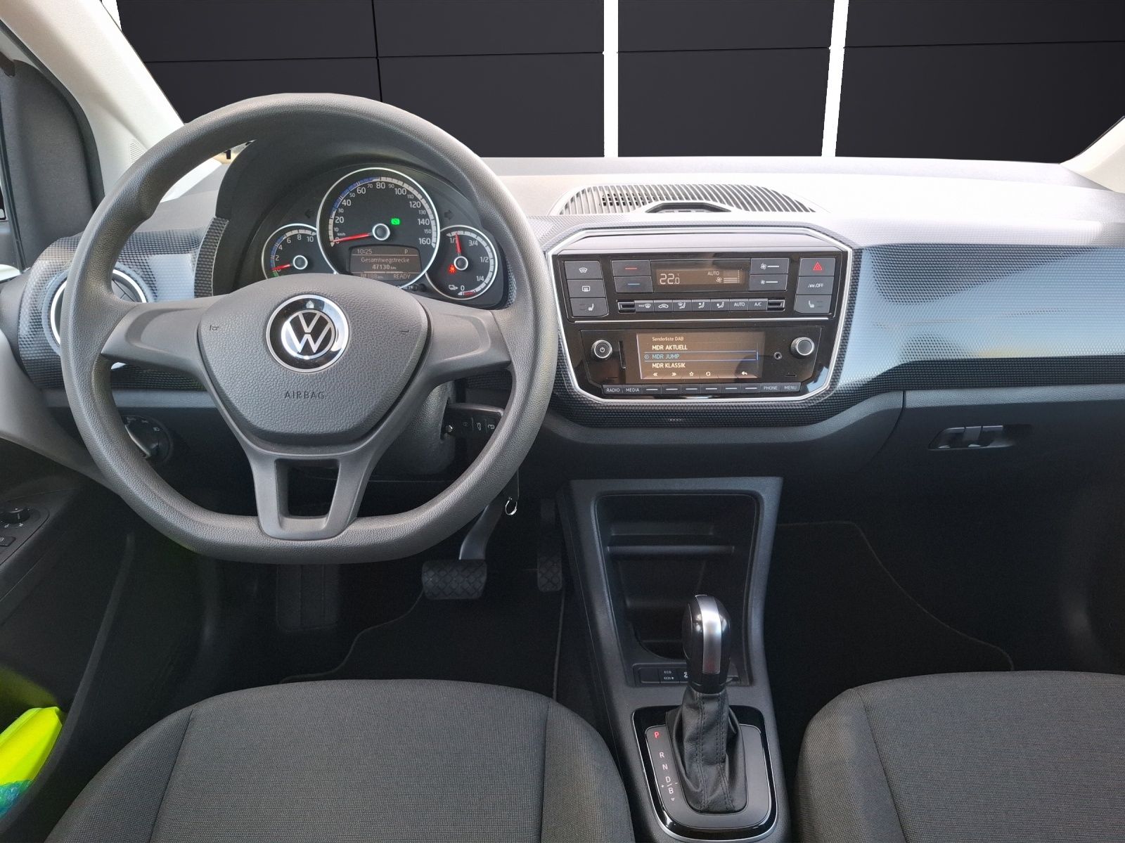 Fahrzeugabbildung Volkswagen up! e-up! Climatronic DAB SHZ beheiz FS