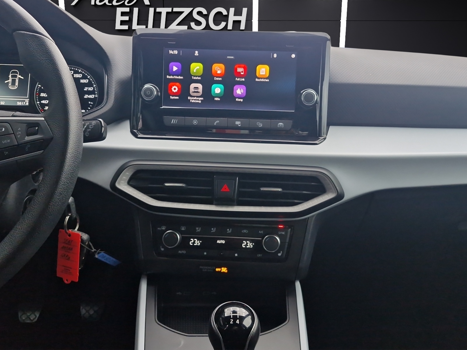Fahrzeugabbildung SEAT Arona Style LED ACC Climatronic SH