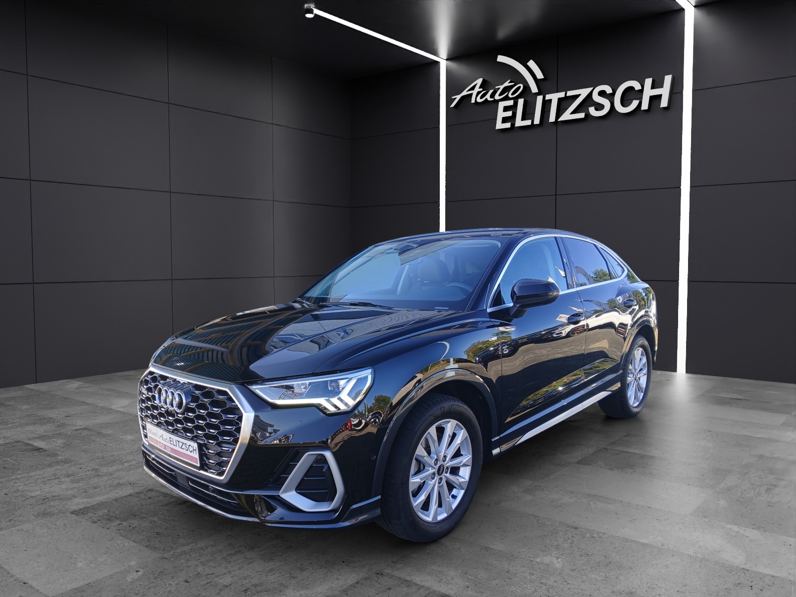 Fahrzeugabbildung Audi Q3 Sportback 45 TFSI quattro S-line S-tronic LED Navi AVC ACC SH